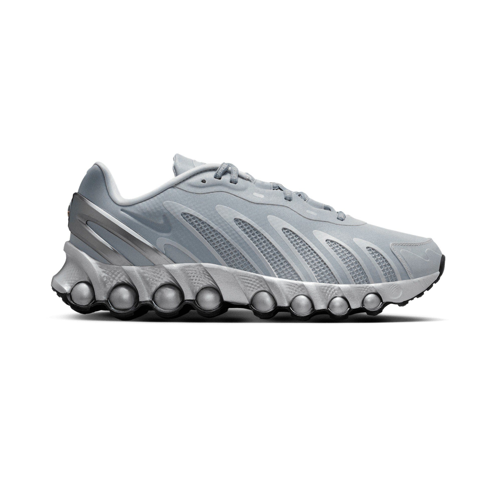 Nike Air Max DN8 - Metallic Silver