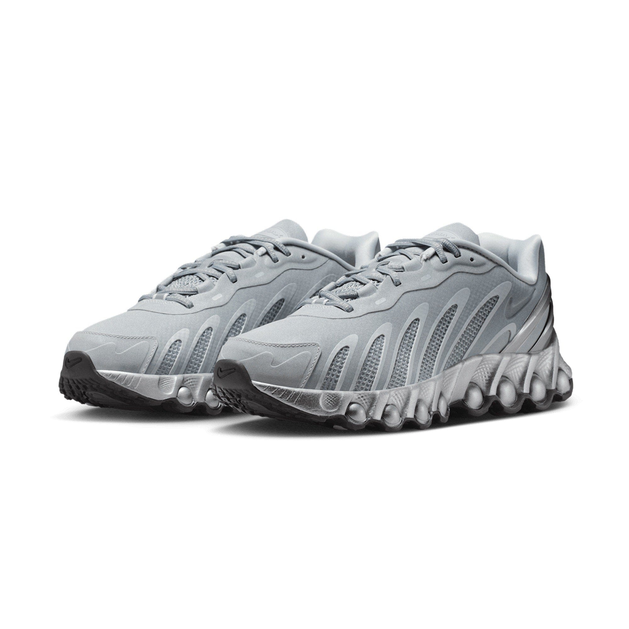Nike Air Max DN8 - Metallic Silver