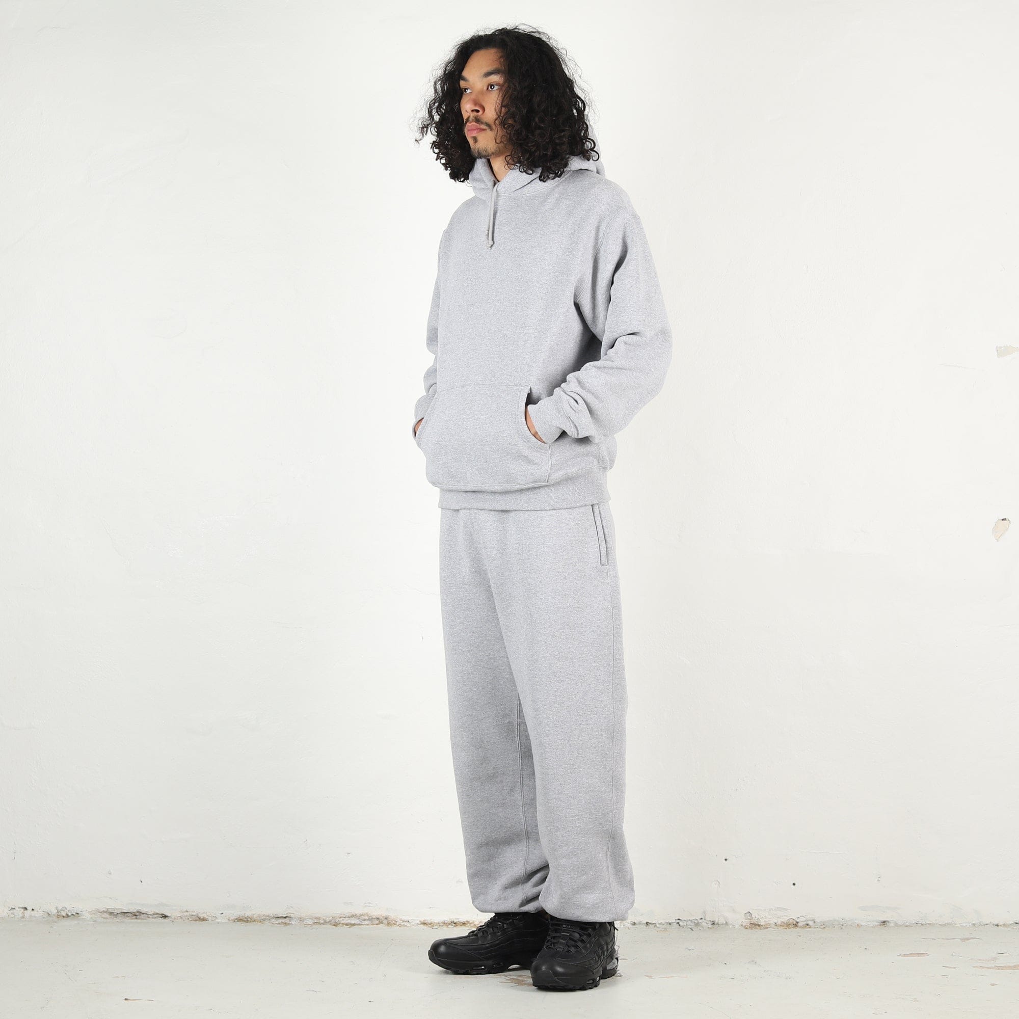 Cease C-Seam Sweatpant - Heather Grey