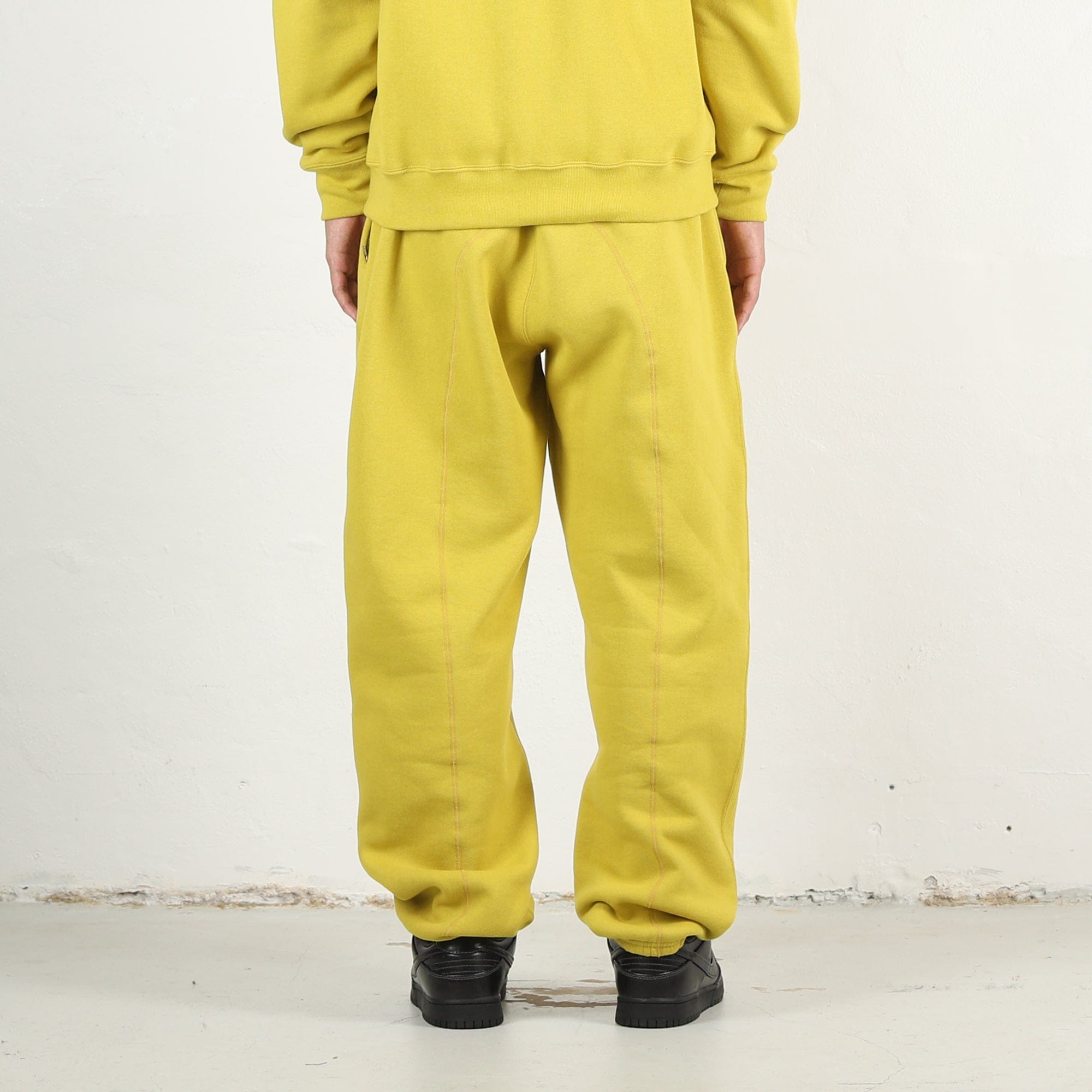 Cease C-Seam Sweatpant - Moss