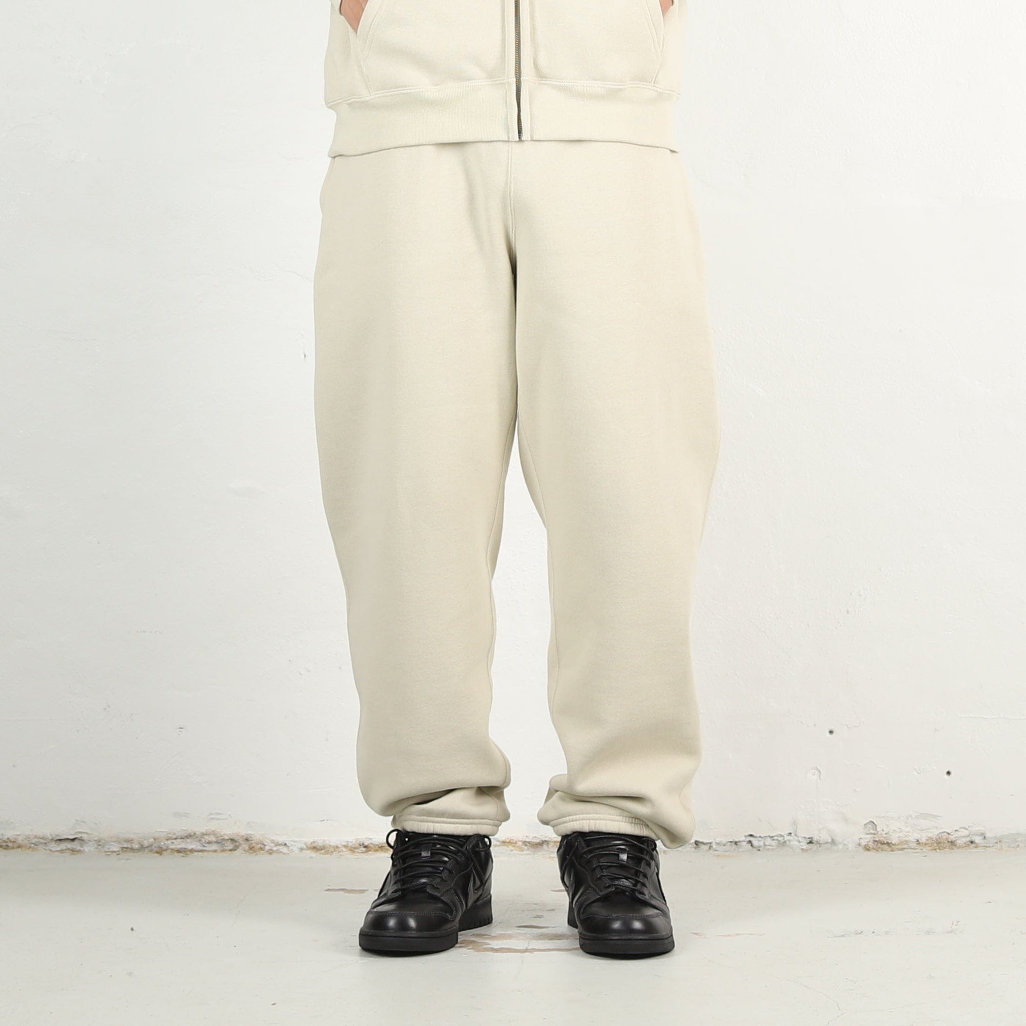 Cease C-Seam Sweatpant - Stone