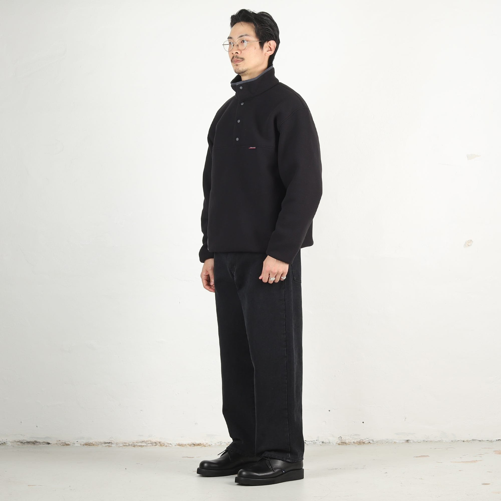 Descendant Humming Fleece Pullover - Black