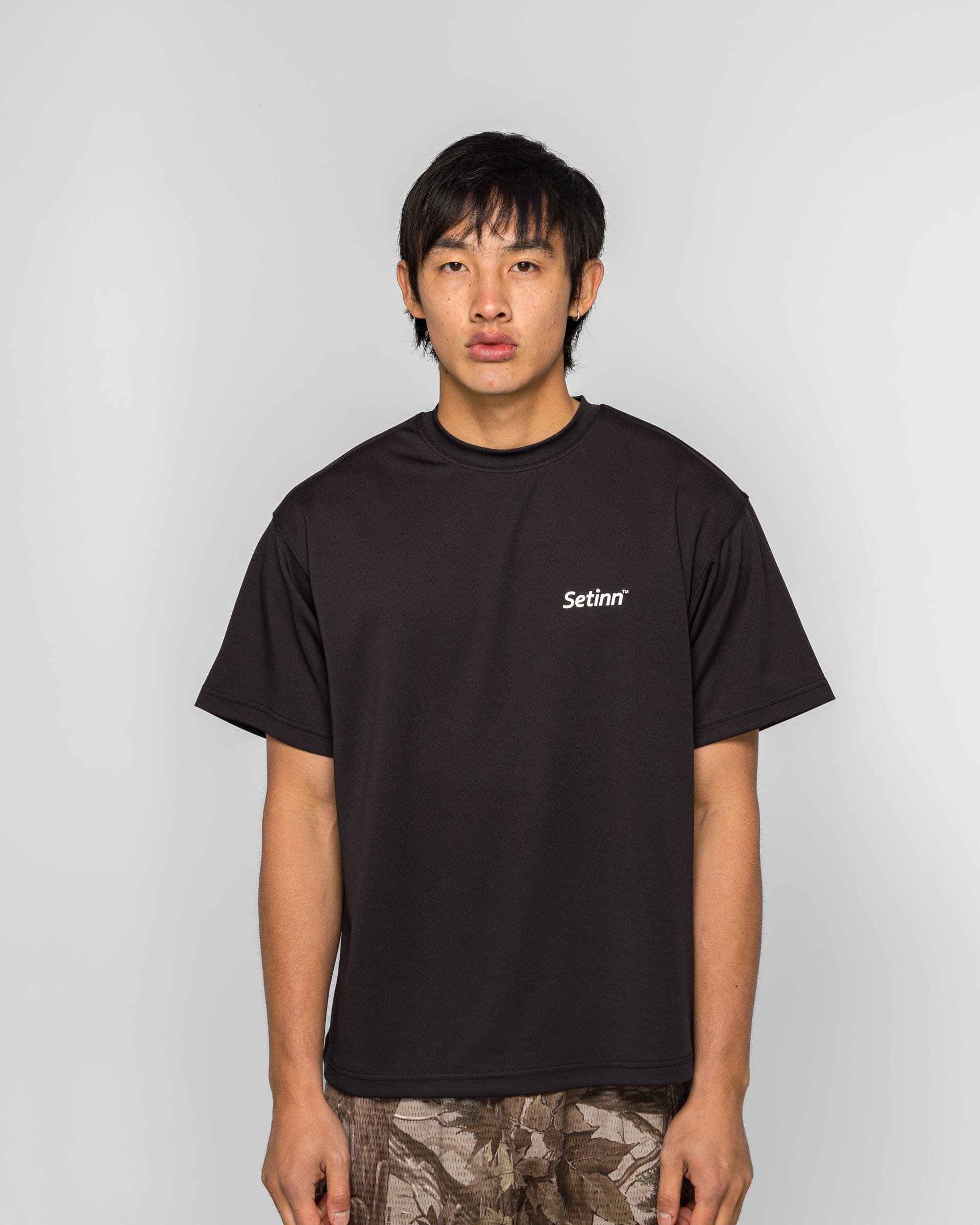 Setinn One Point Script Shirt - Black