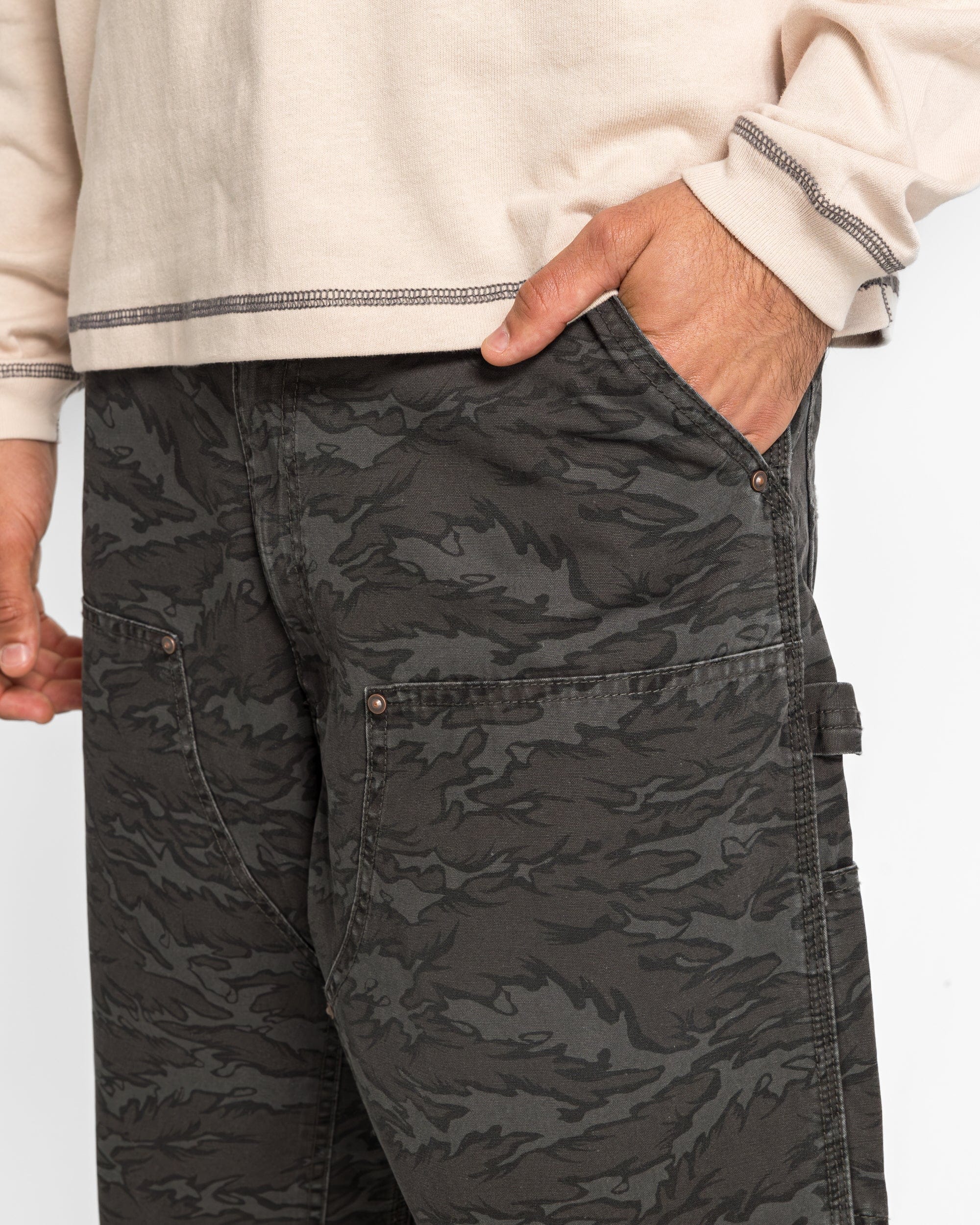 Beams Print Double Knee Shorts - Camo