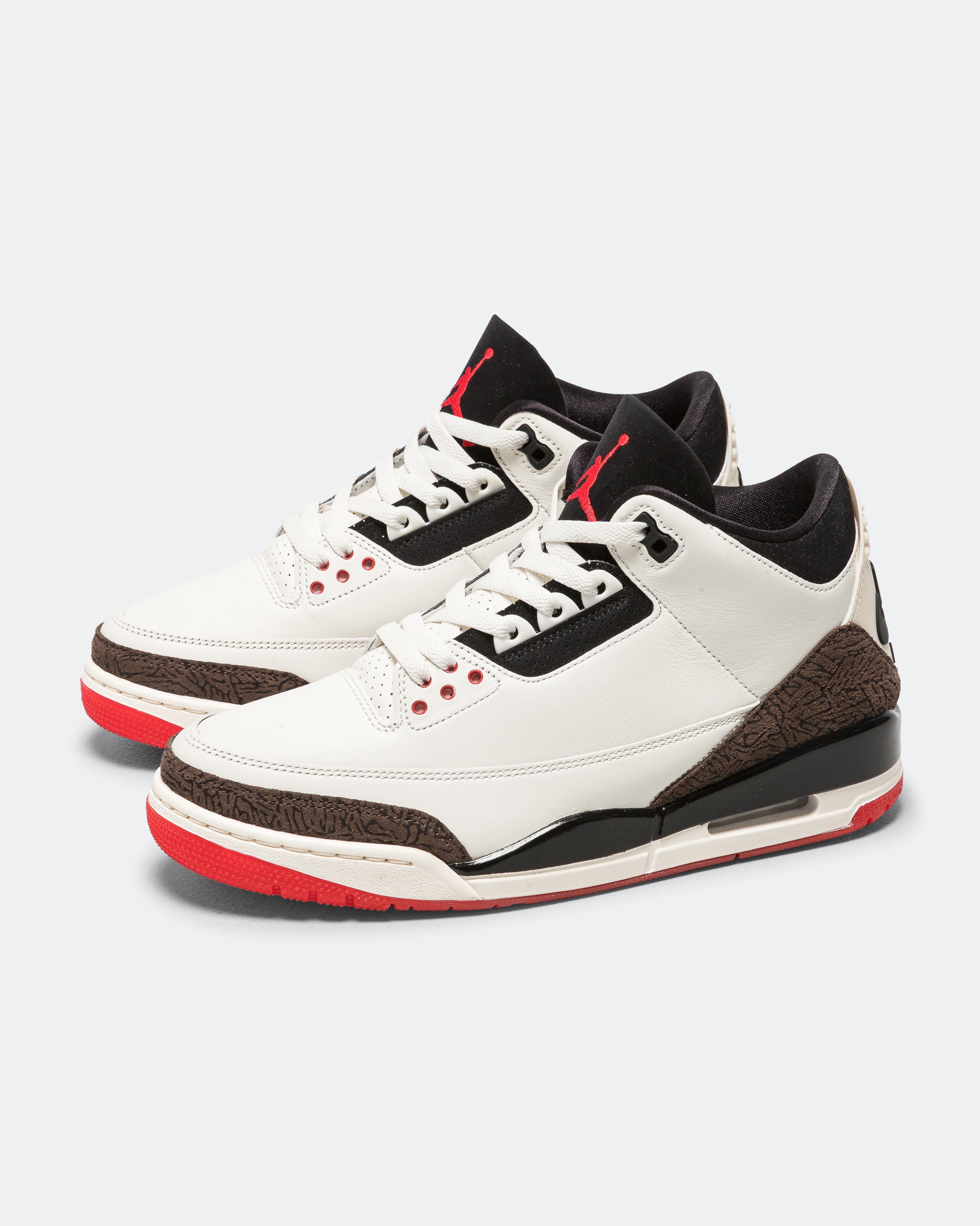 Air Jordan 3 Retro OG - Sail/Black-University Red-Pale Ivory