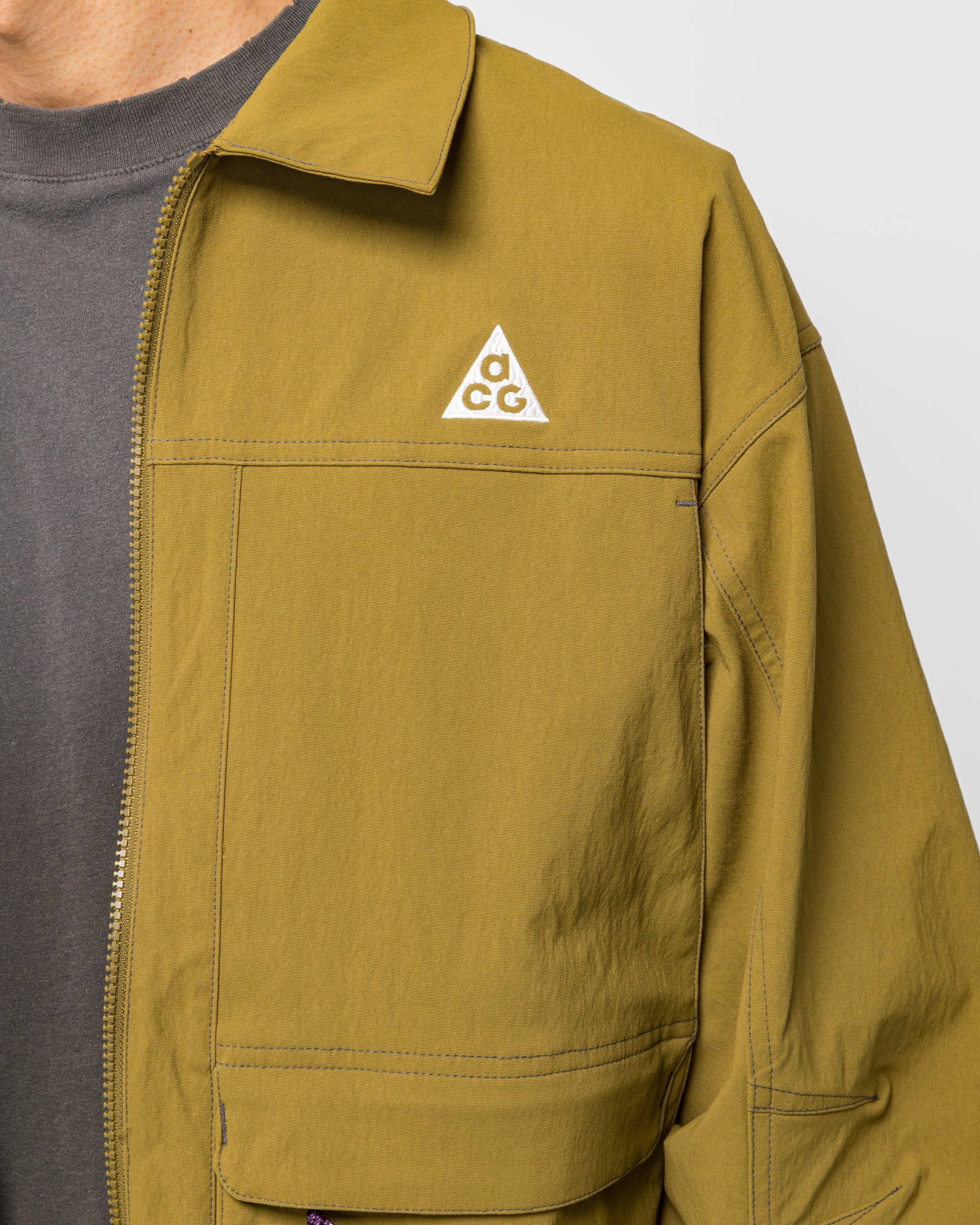 Nike ACG UV Smith Summit Jacket - Olive Flak/Anthracite-Summit White