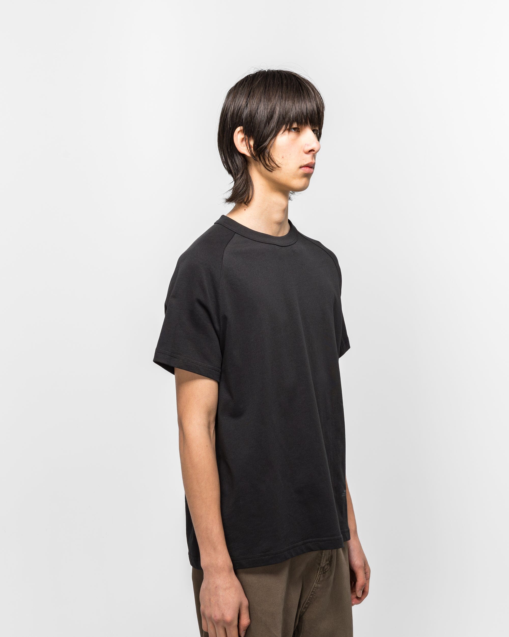 Observe Raglan T-Shirt - Black