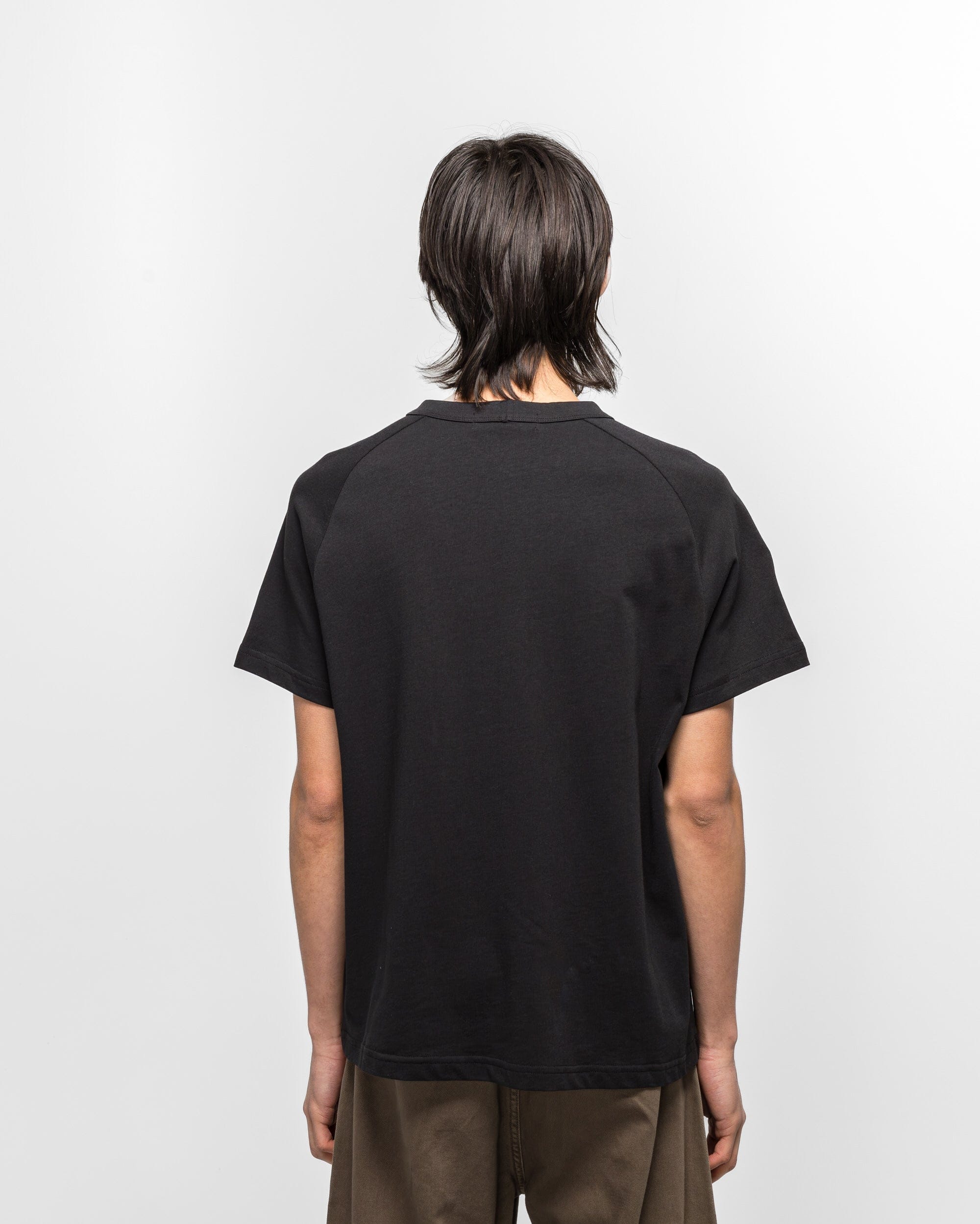 Observe Raglan T-Shirt - Black