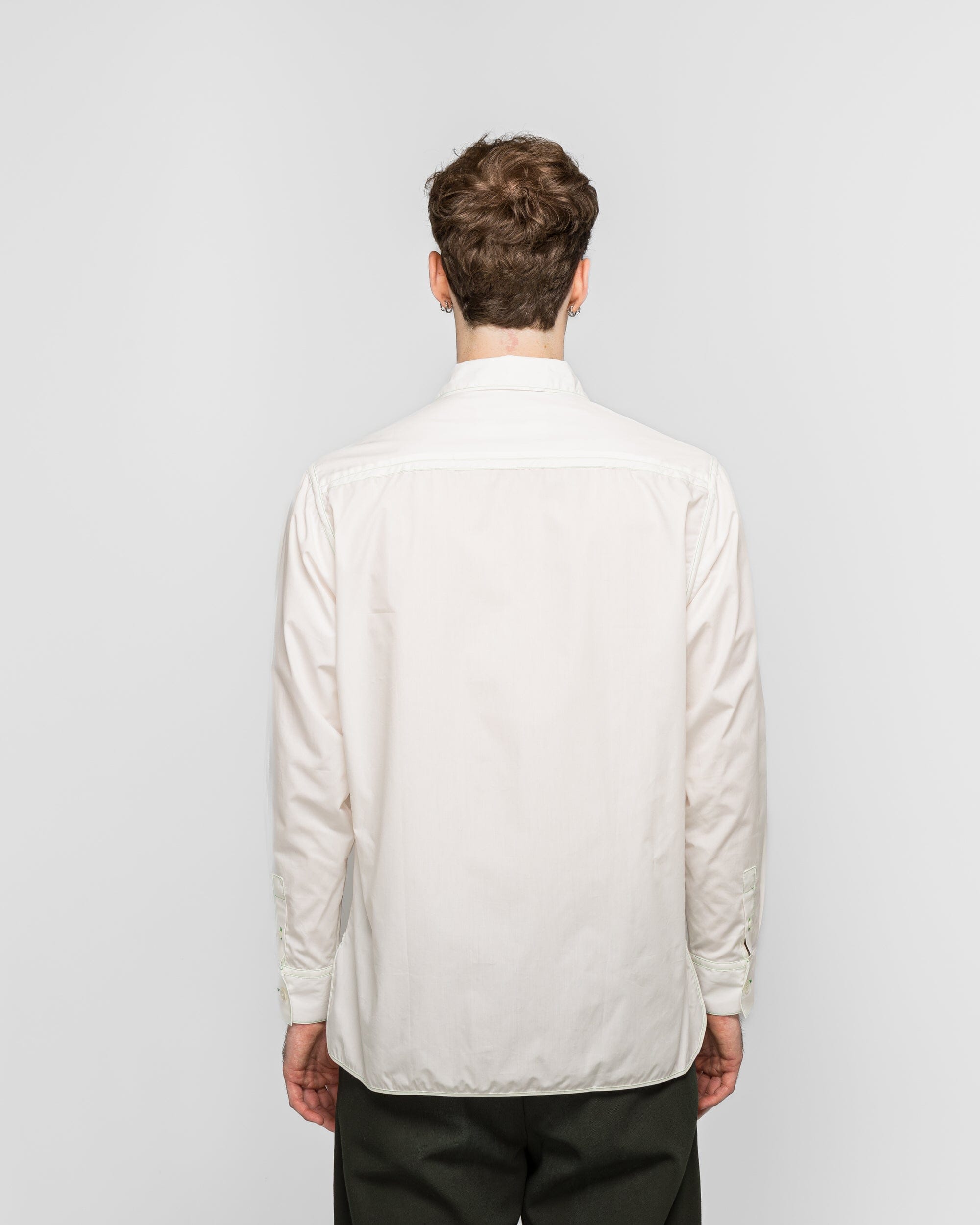 Dudley Coppice The Gardeners Shirt - Hydrangea White Poplin Green Stitching