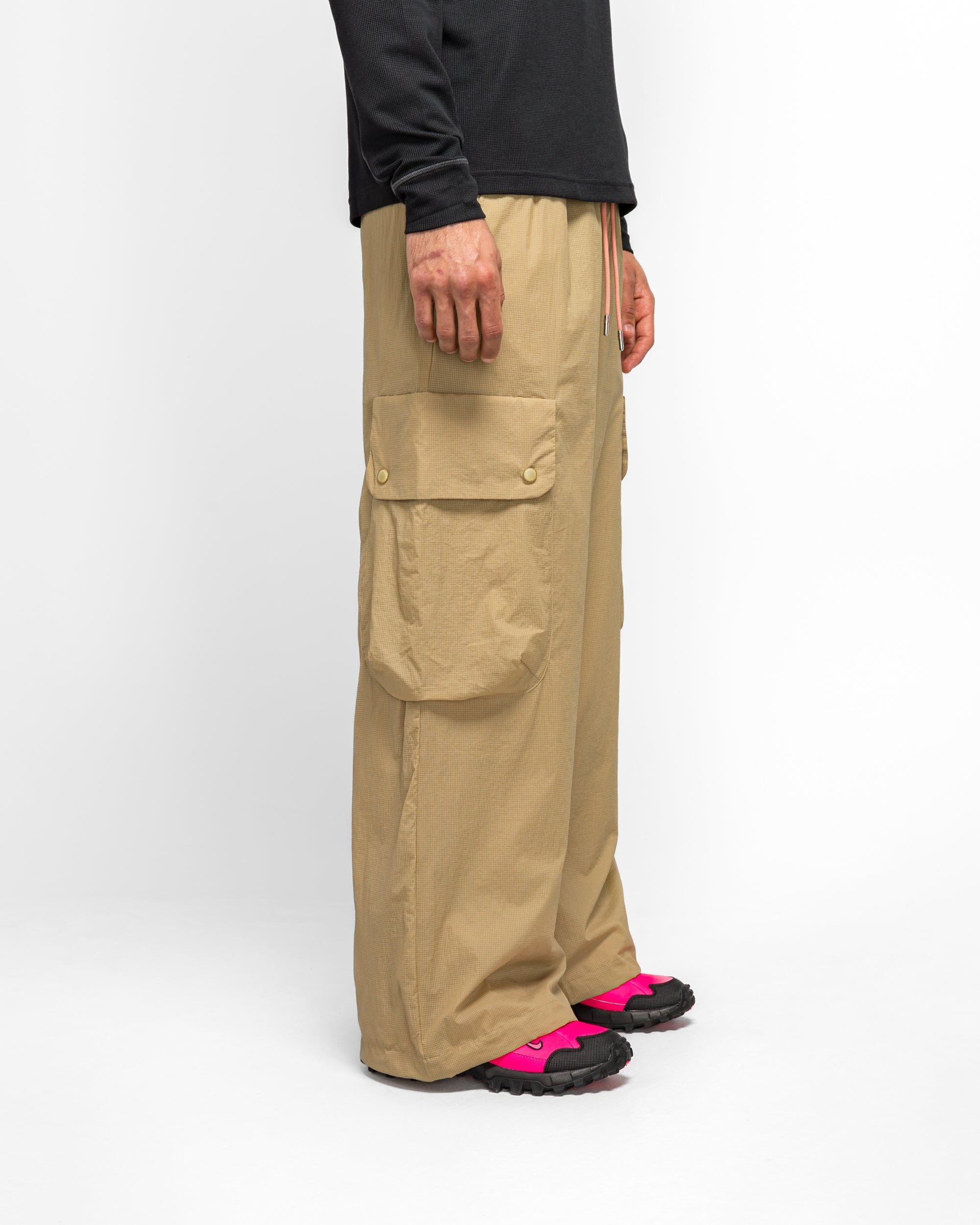 Nike ACG PF Transparent Cargo Pant - Parachute Beige/Hyper Pink