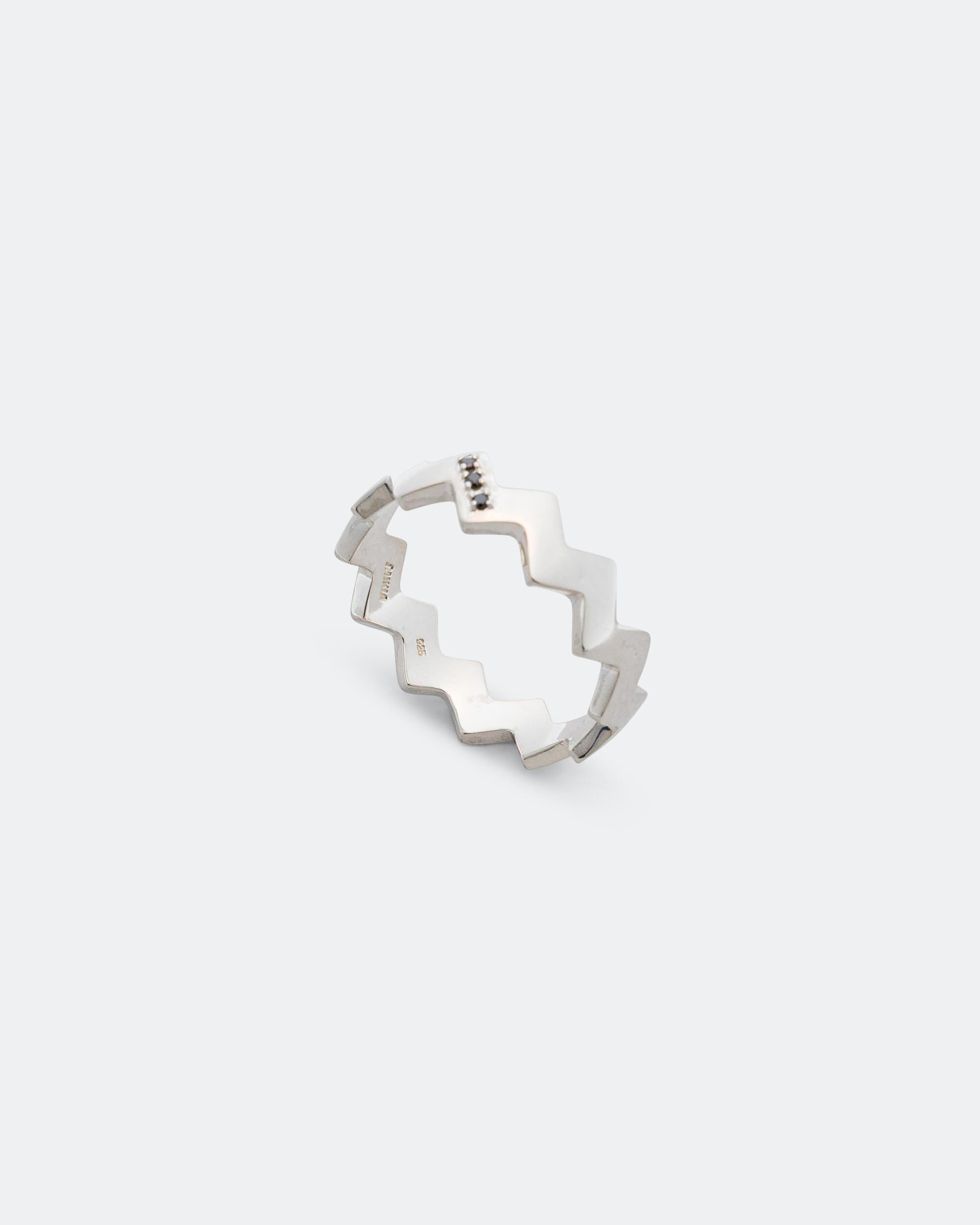 Mikia Snake Ring - Silver/Black Diamond