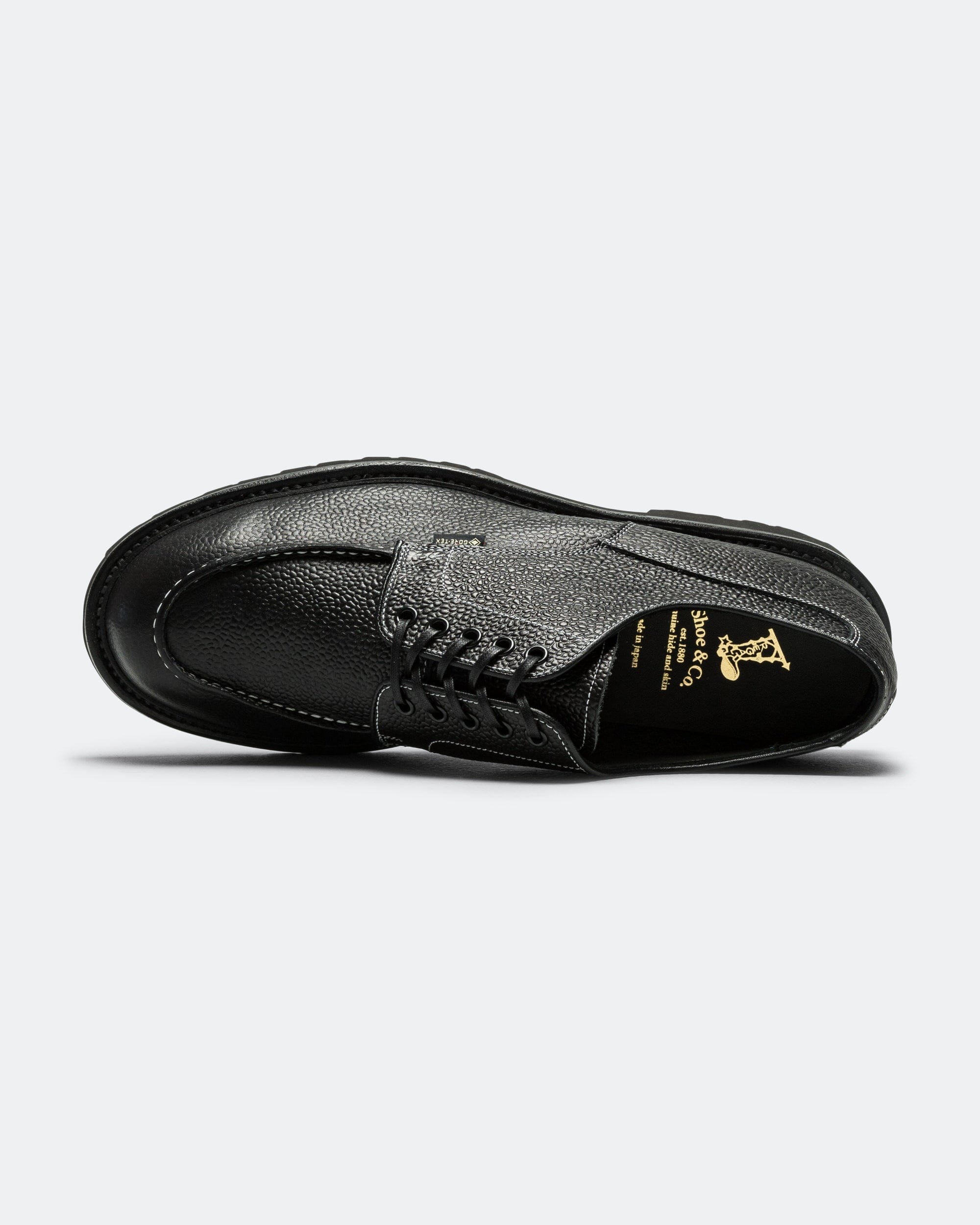 Regal Shoe & Co U-Tip Derby GORE-TEX - Pebbled Black Leather/Reflective Stitching