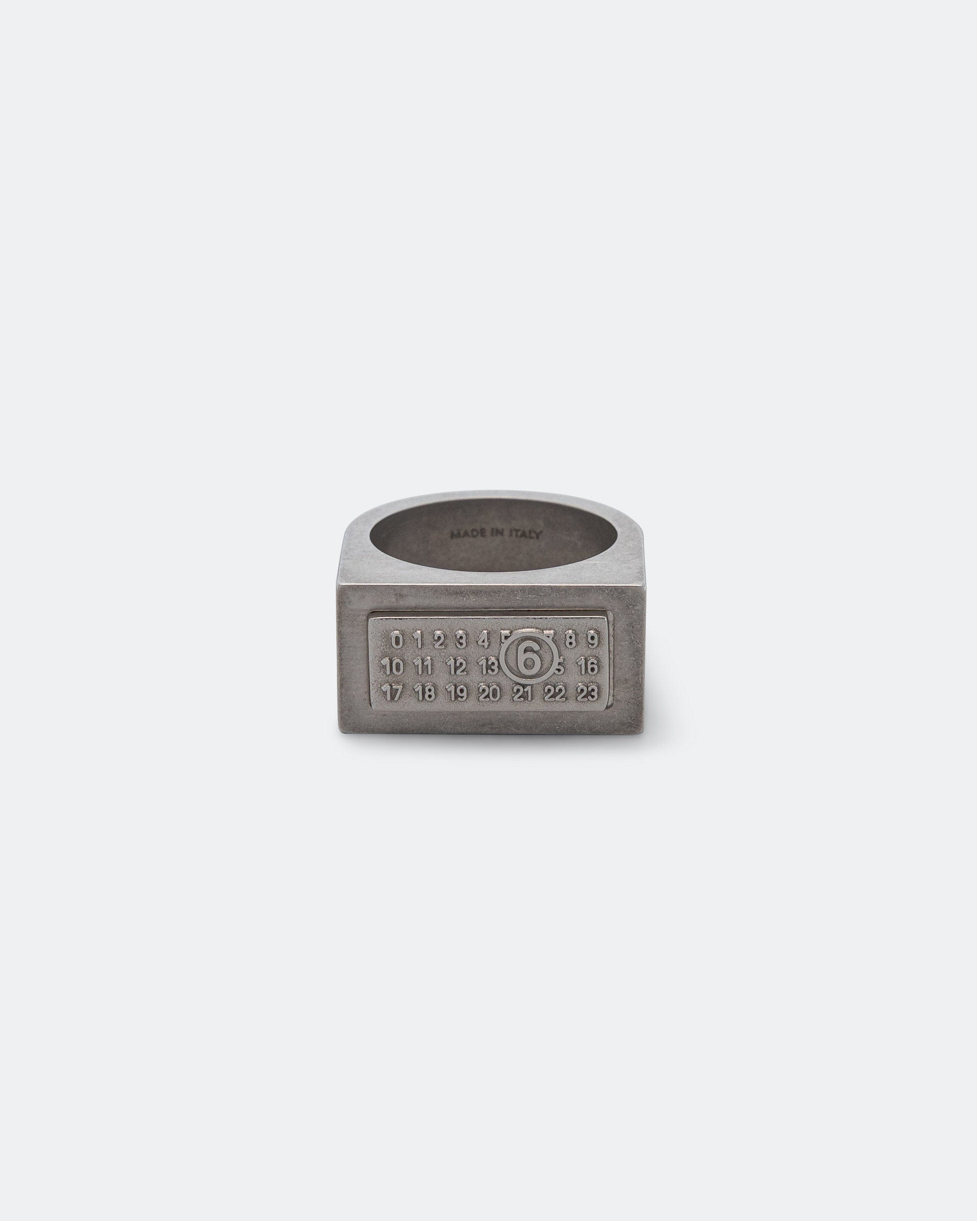 MM6 Minimal Logo 4mm Ring - Silver Toned Brass