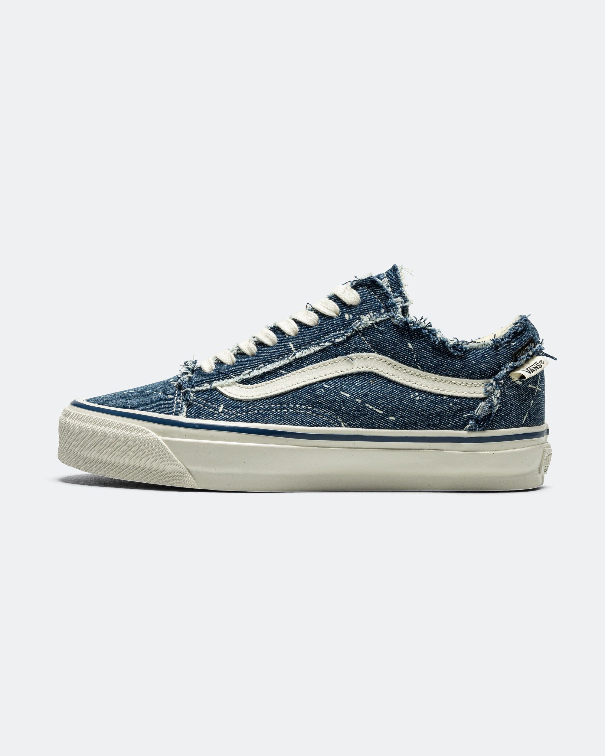 Vans LX Old Skool x INVINCIBLE - Frayed Denim