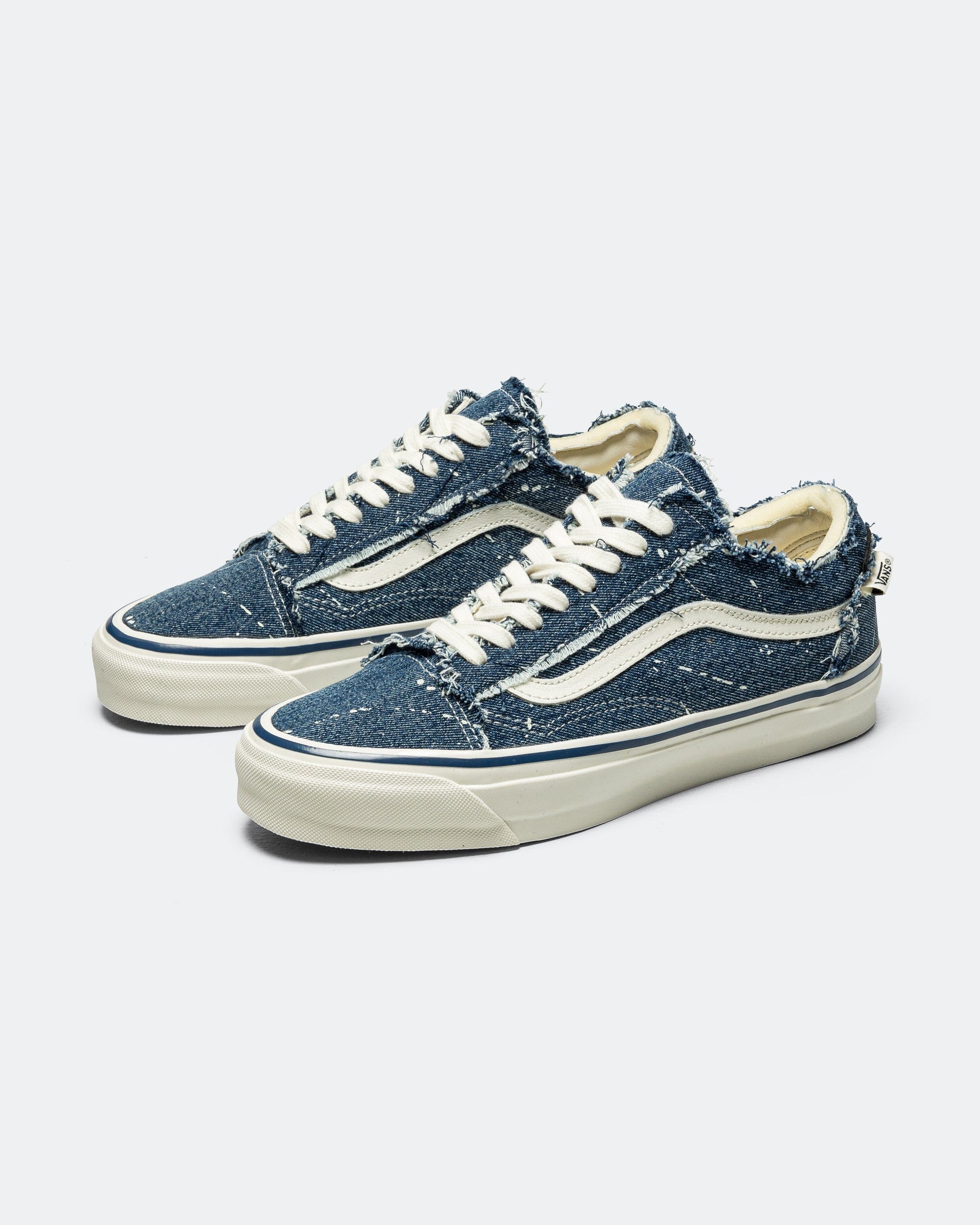 Vans LX Old Skool x INVINCIBLE - Frayed Denim