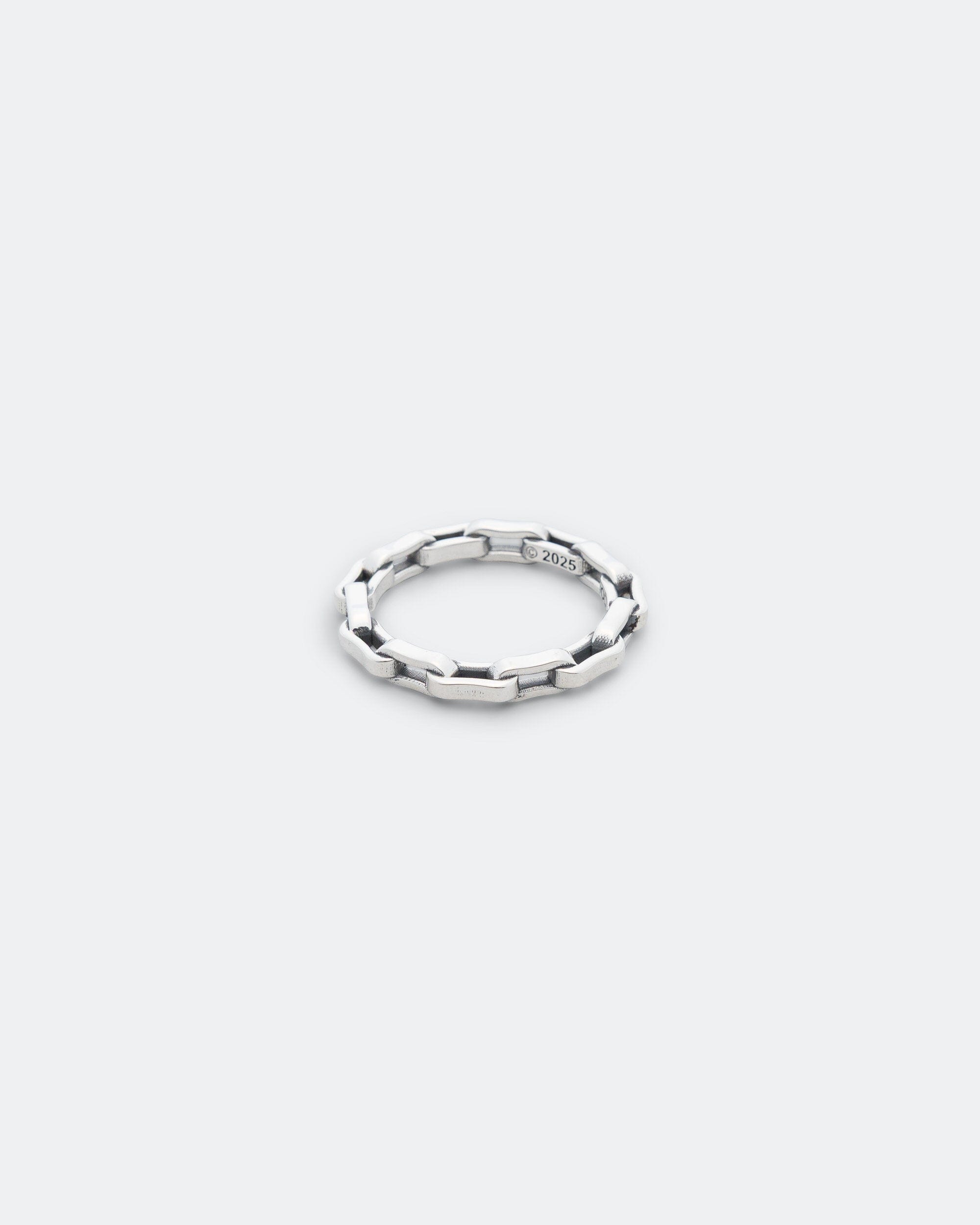 Good Art Hlywd Bottle Chain Ring - A