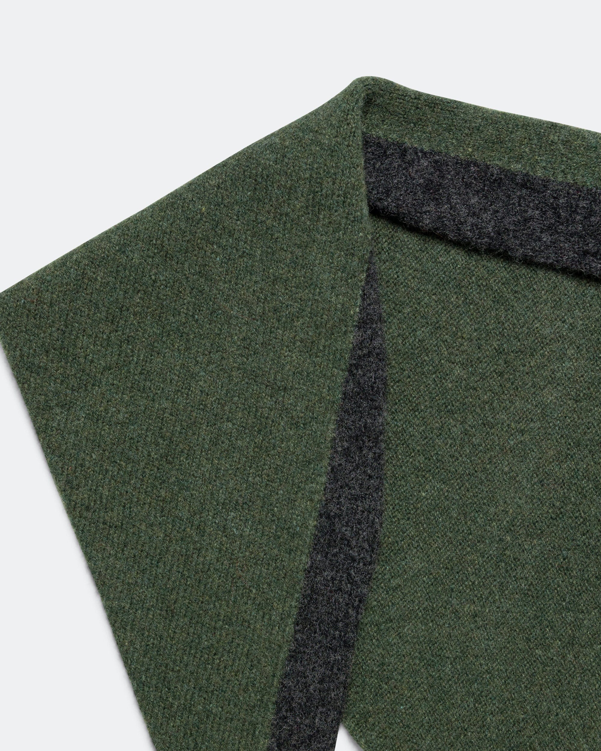 MHL. Tipped Scout Scarf - Green/Charcoal Lambswool