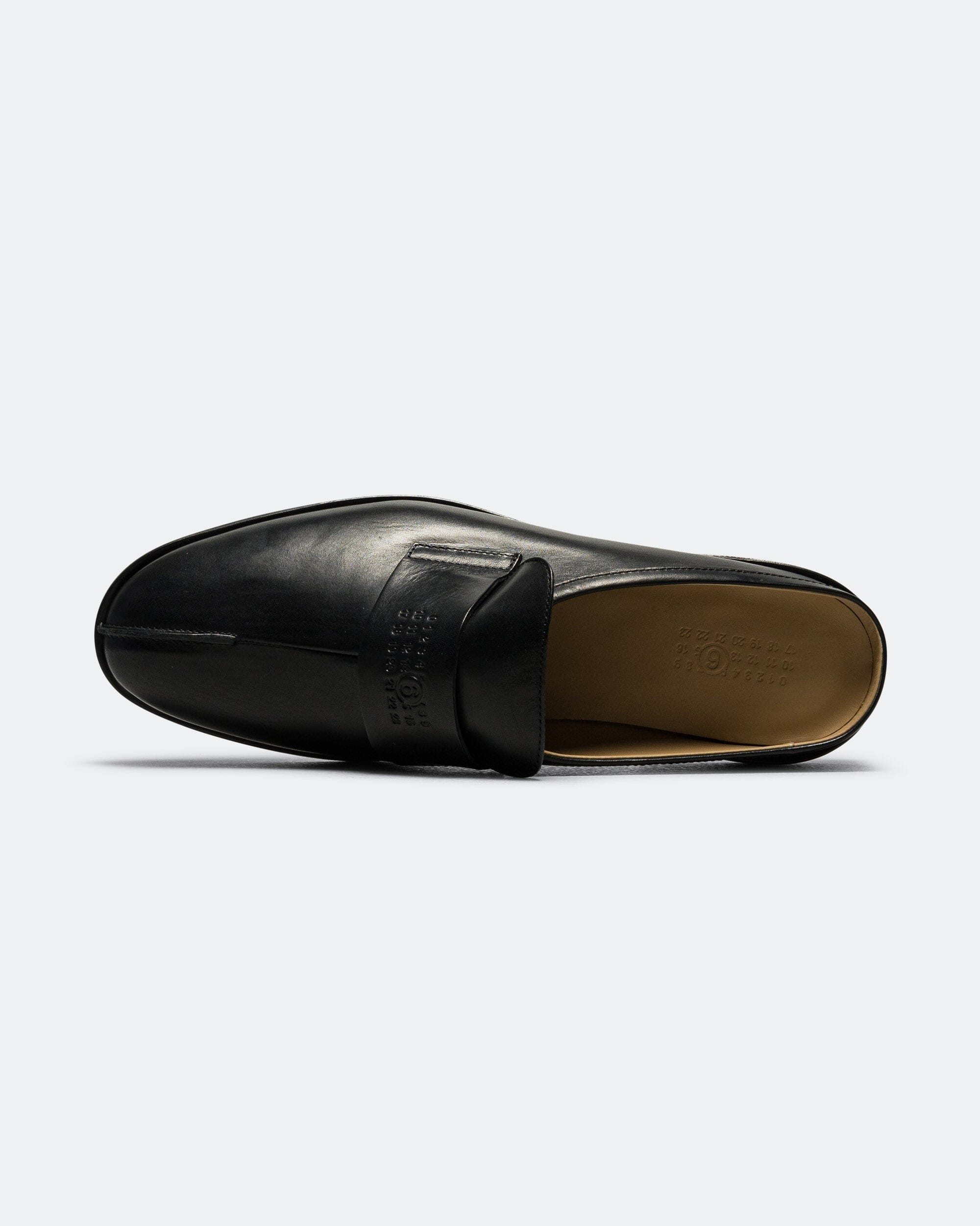 MM6 Shiny Leather Slipper - Black