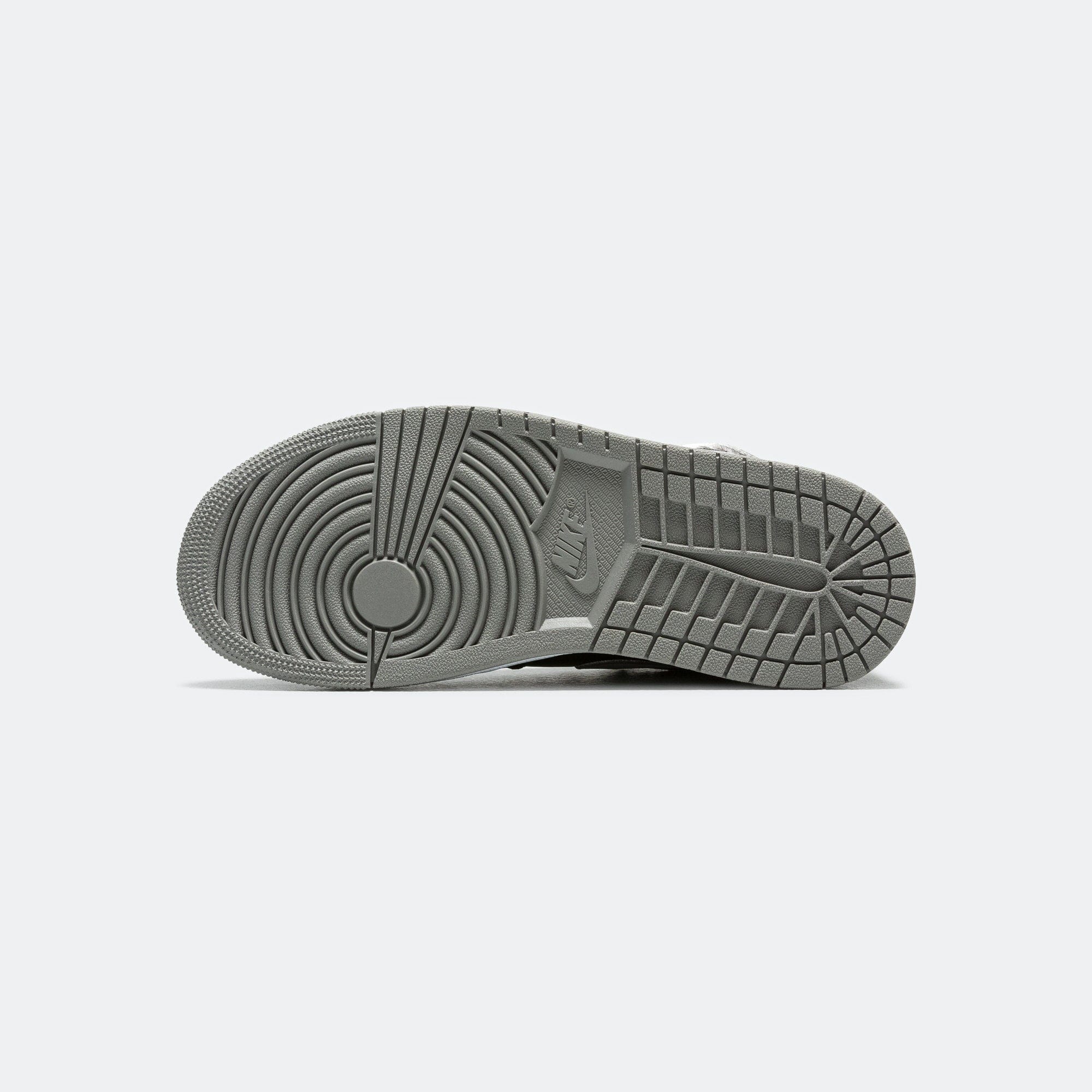 Air Jordan Womens Air Jordan 1 Retro - Black/Medium Grey-White