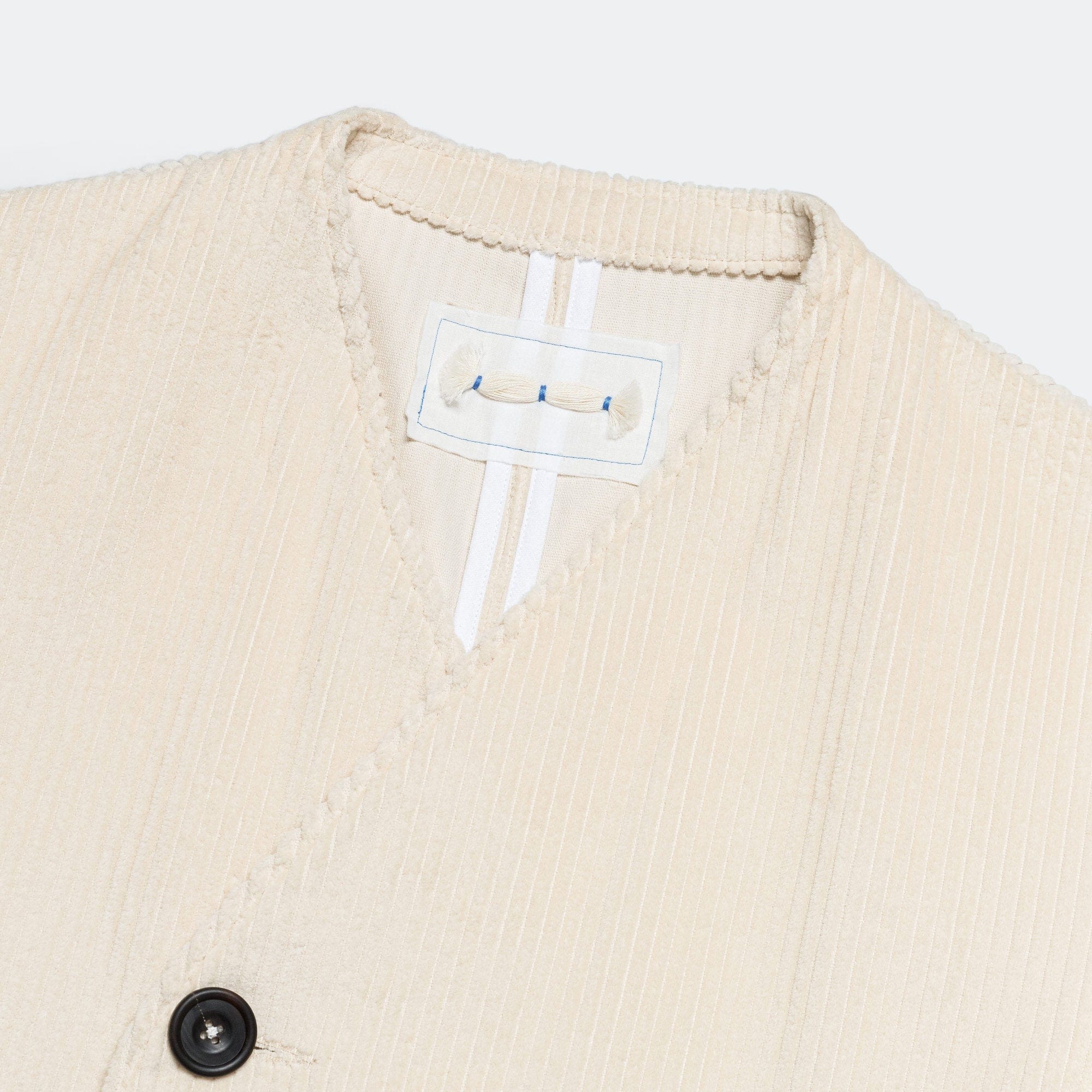 Dudley Coppice Brooch Wearers Blazer - Ecru Corduroy