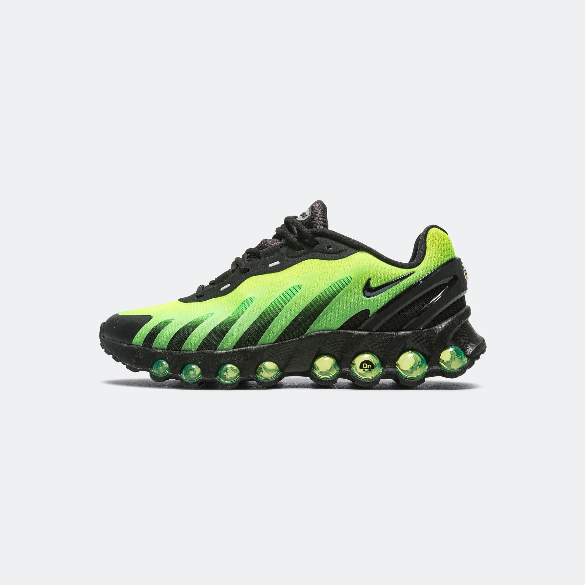 Nike Air Max DN8 - Black/Green Strike-Volt