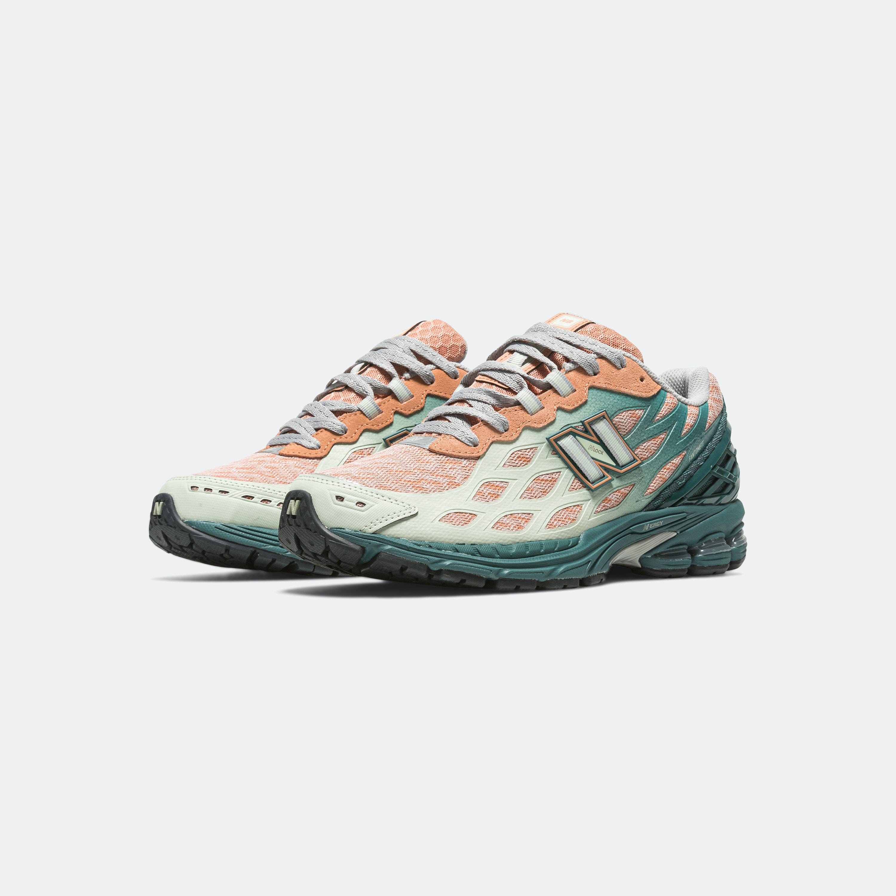 New Balance U1906WFB
