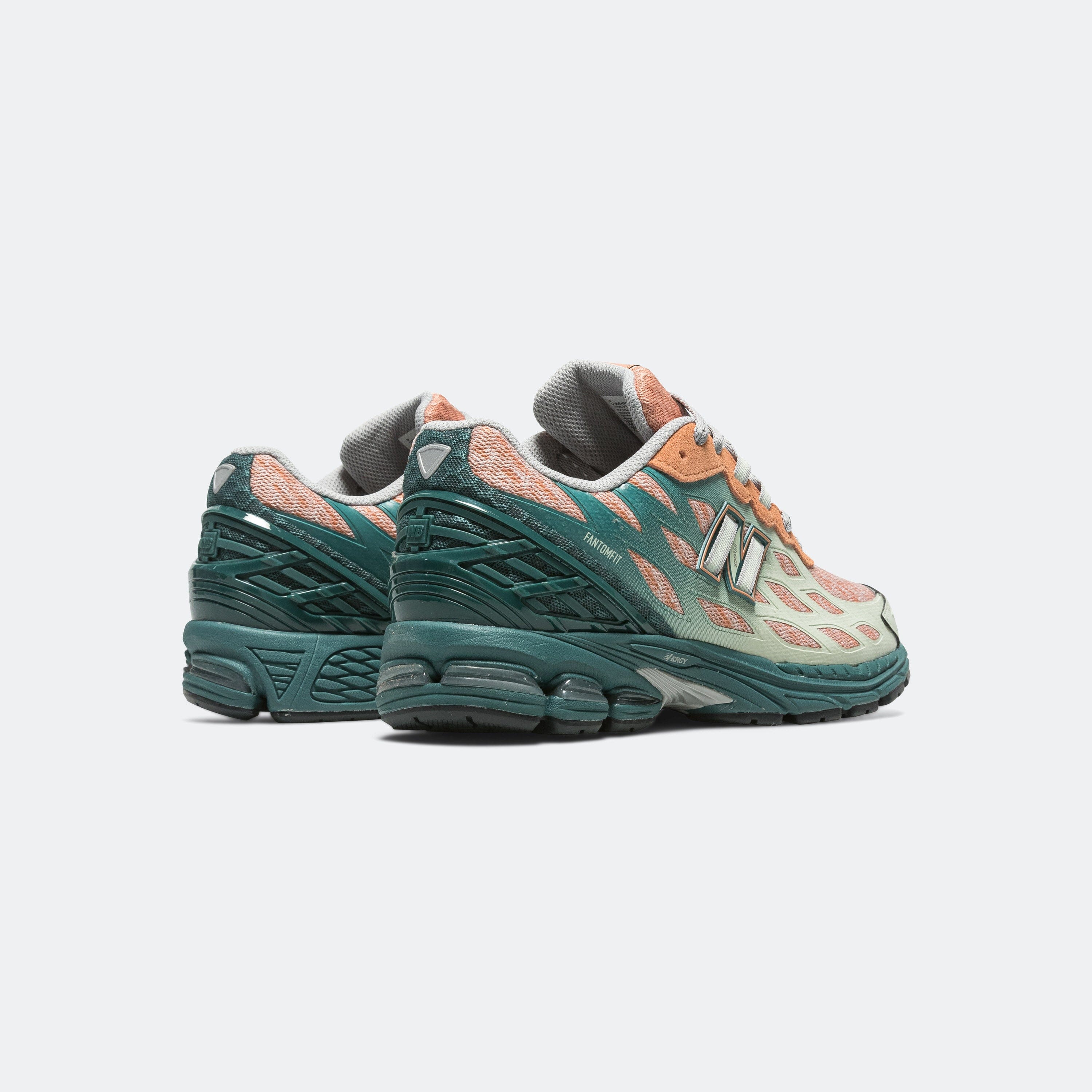 New Balance U1906WFB
