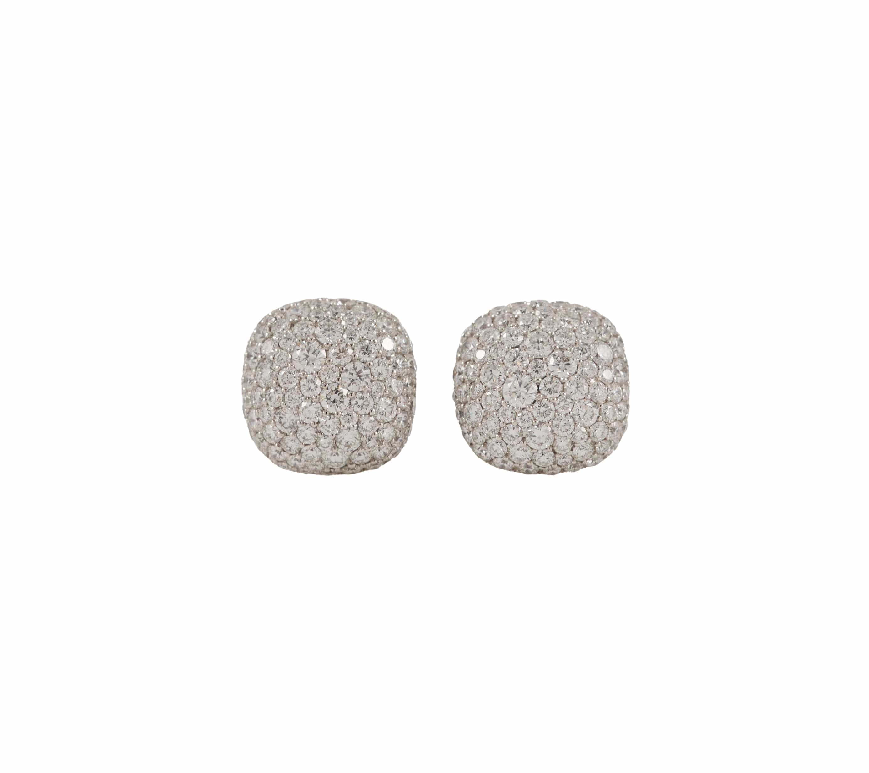 David Yurman 1.35ctw Pave Diamond Cushion Stud Earrings in 18K W/Box