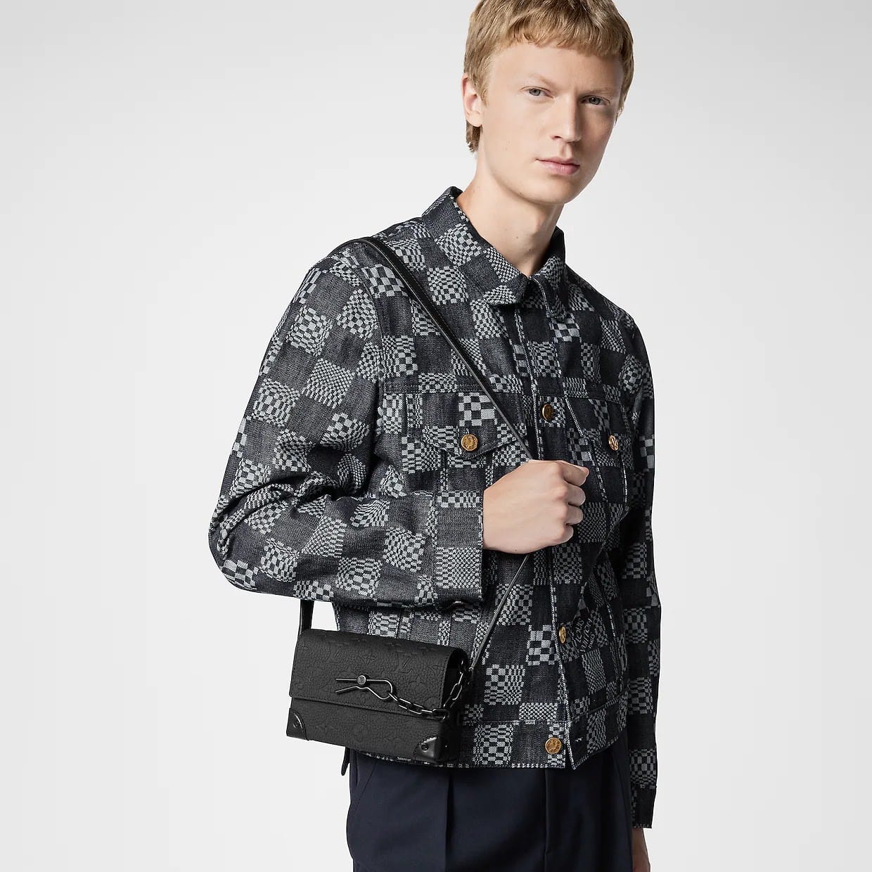 Louis Vuitton LV STEAMER WEARABLE WALLET M81746