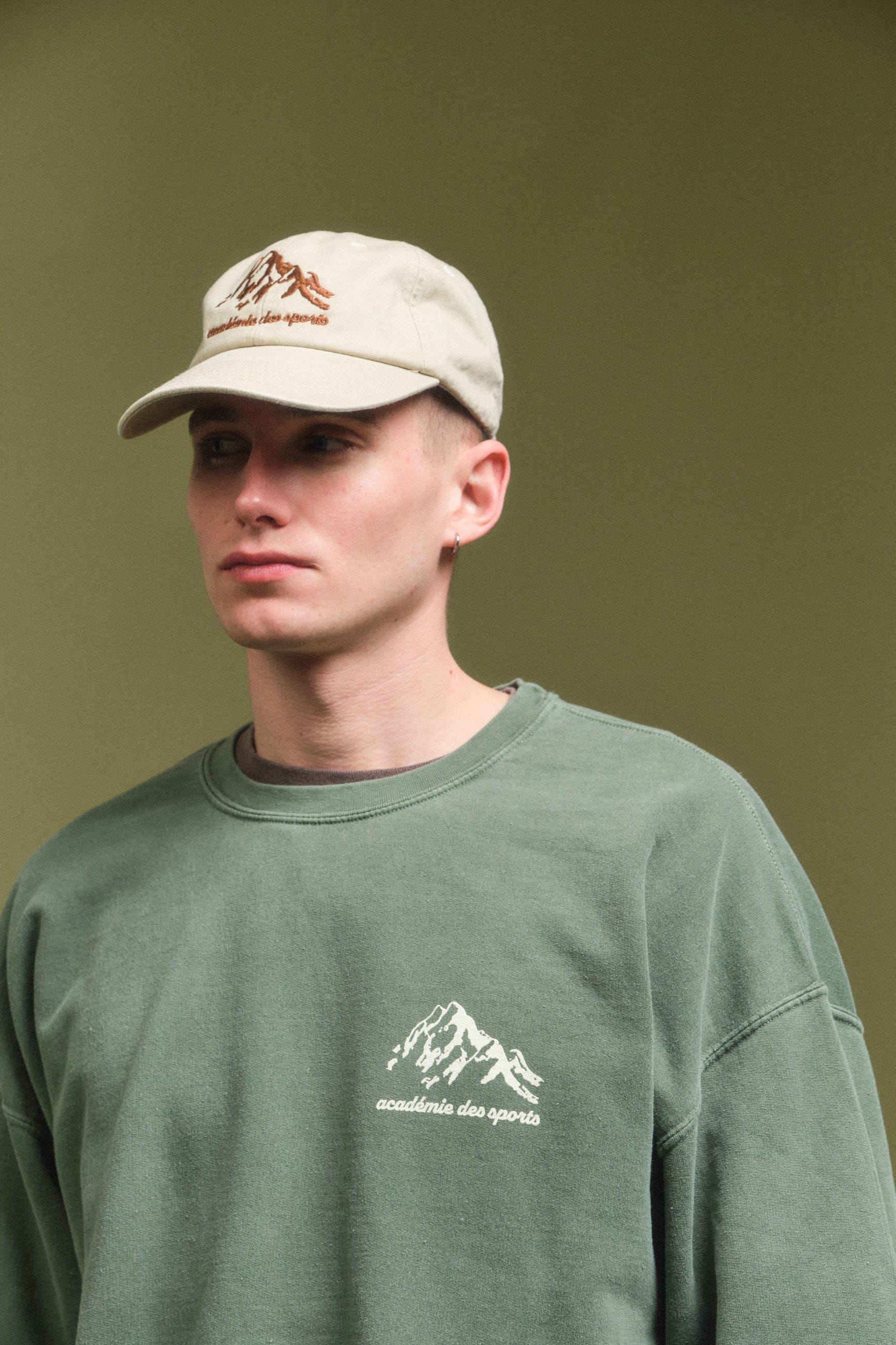 Vice 84 'Mountains' Vintage Washed Sweater - Moss Green