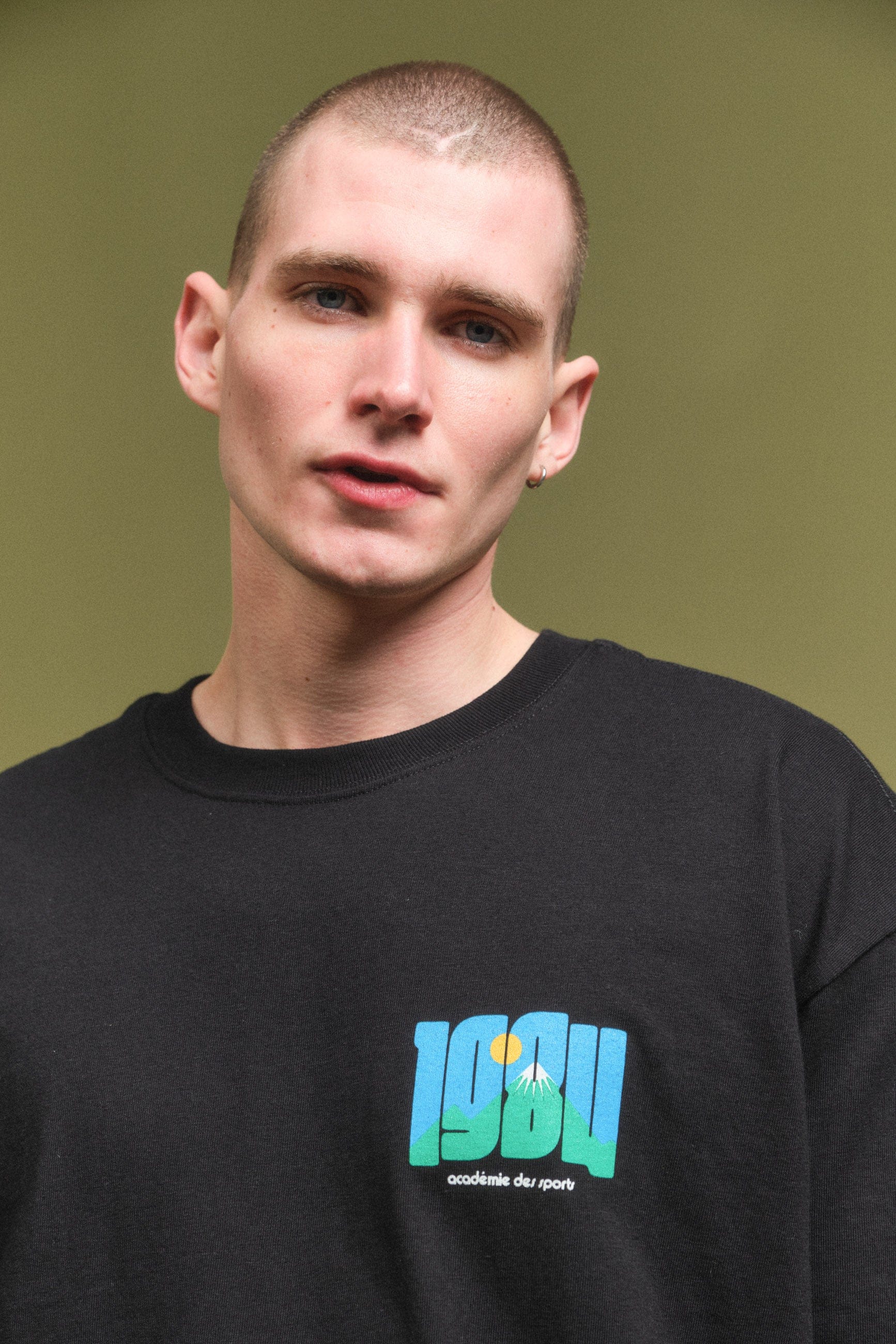 Vice 84 'Retro Mountain' Tee - Black
