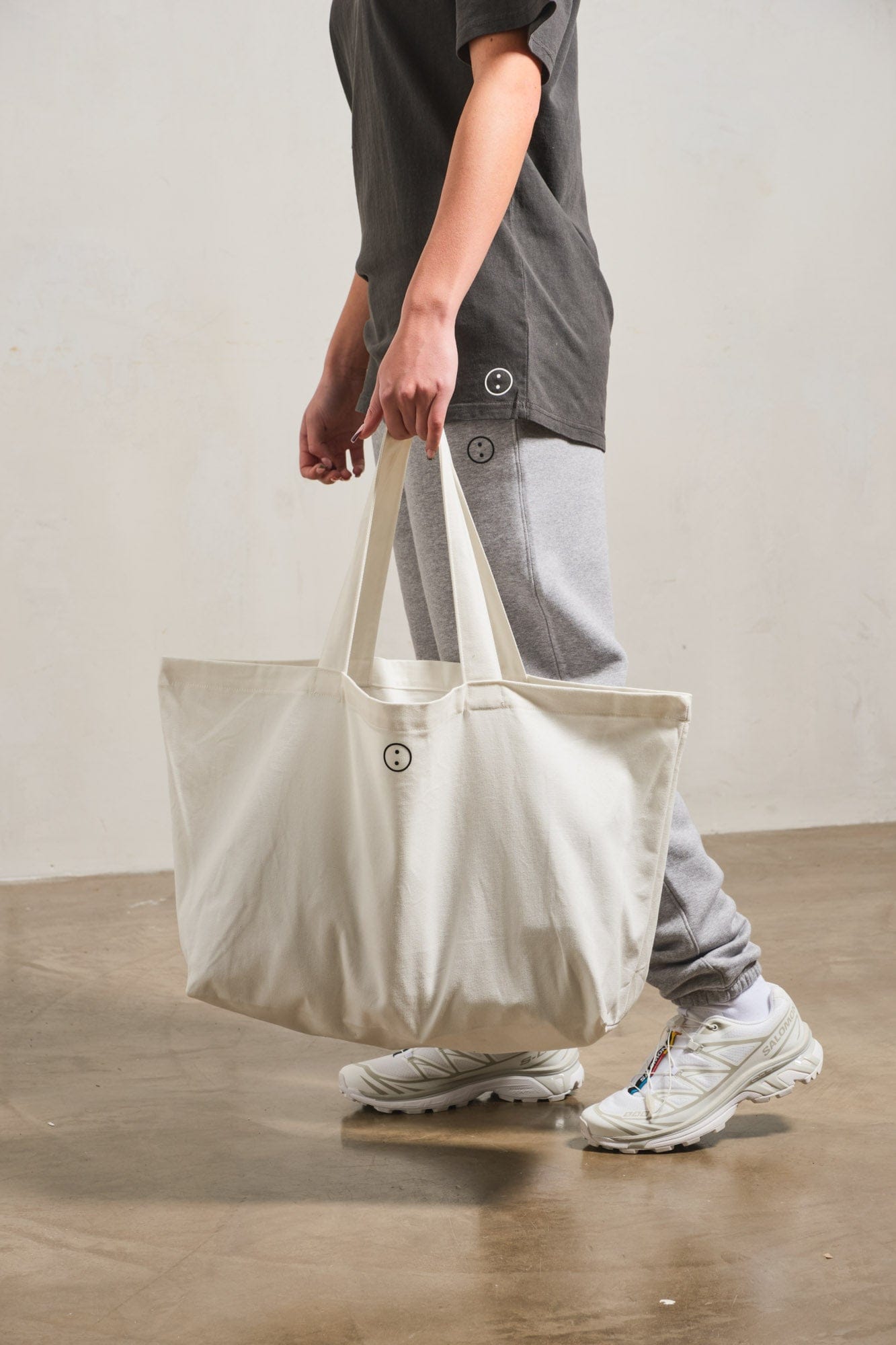 UN:IK Essentials Essentials Oversized Tote Bag - Cream