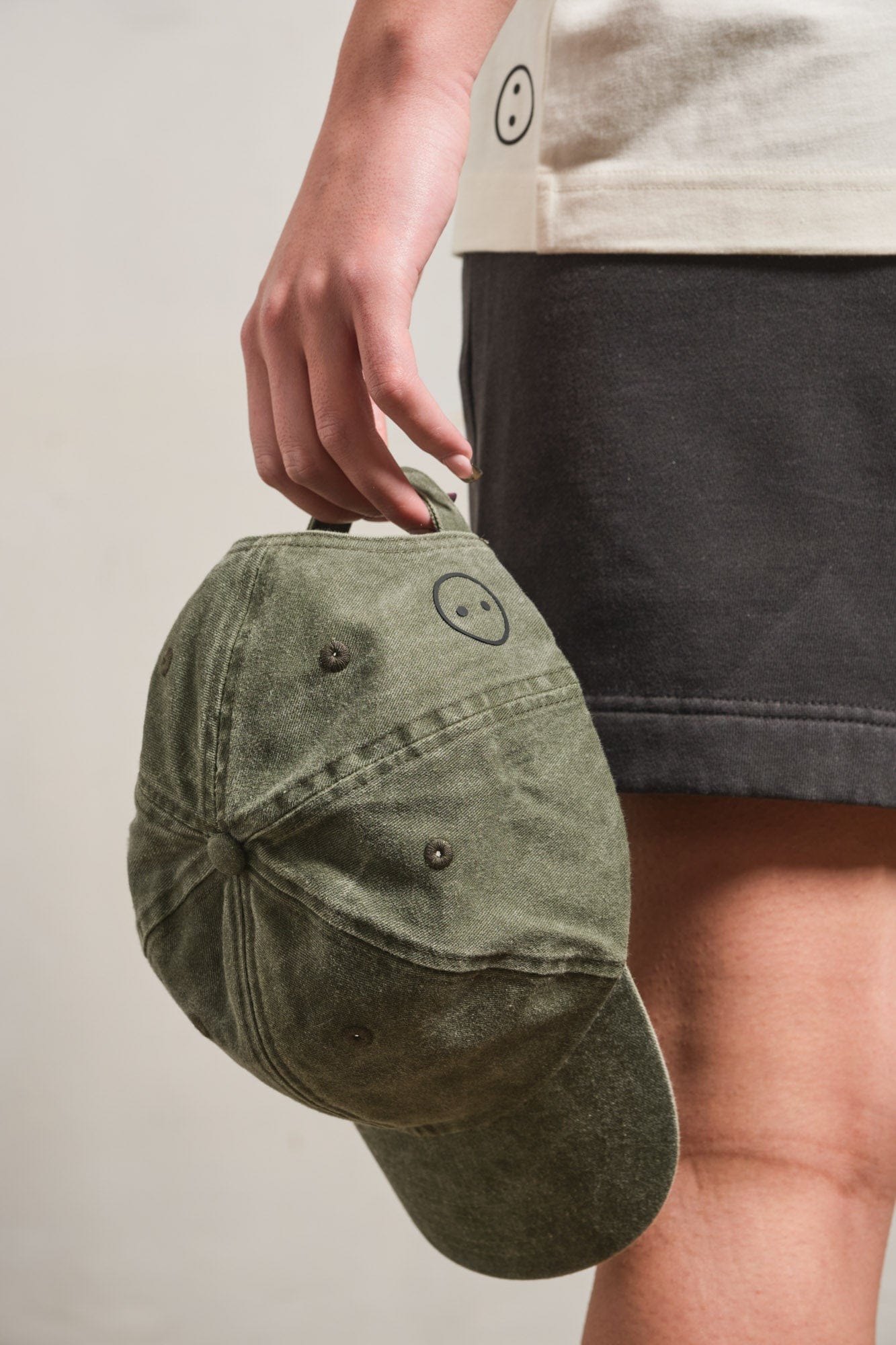 UN:IK Essentials Essentials Vintage Washed Cap - Olive