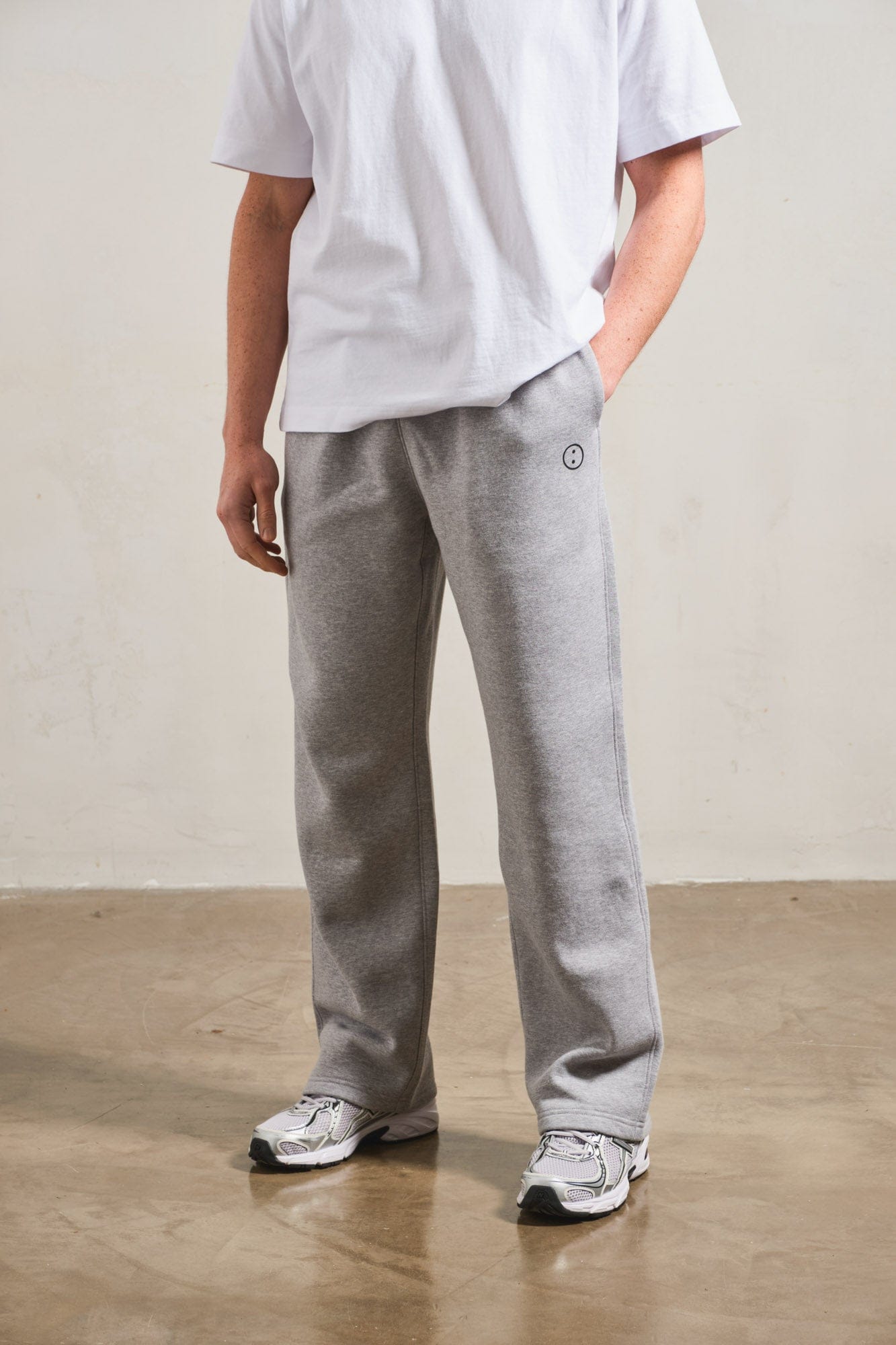 UN:IK Essentials Essentials Cuffless Joggers - Grey
