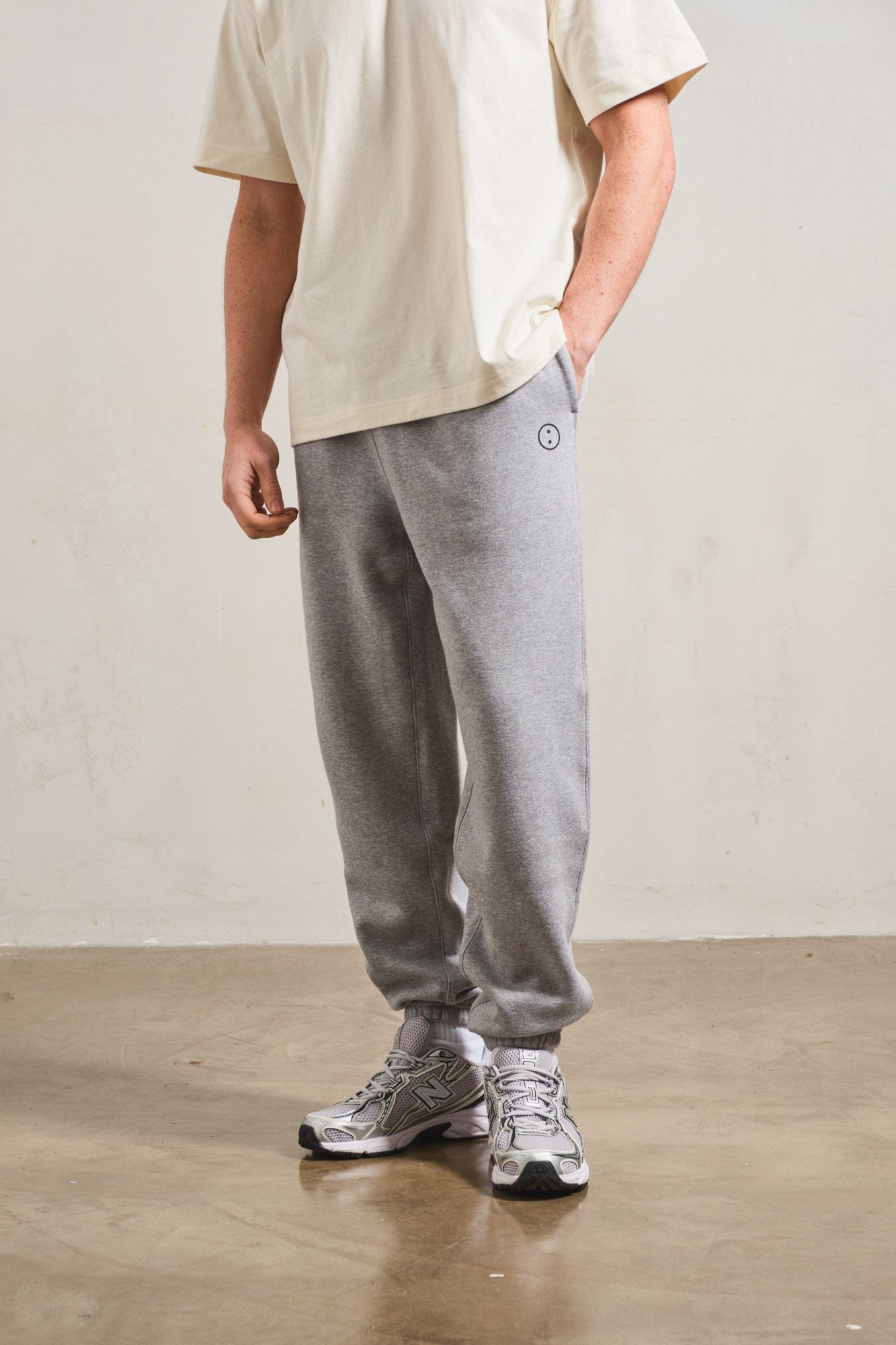 UN:IK Essentials Essentials Joggers - Grey