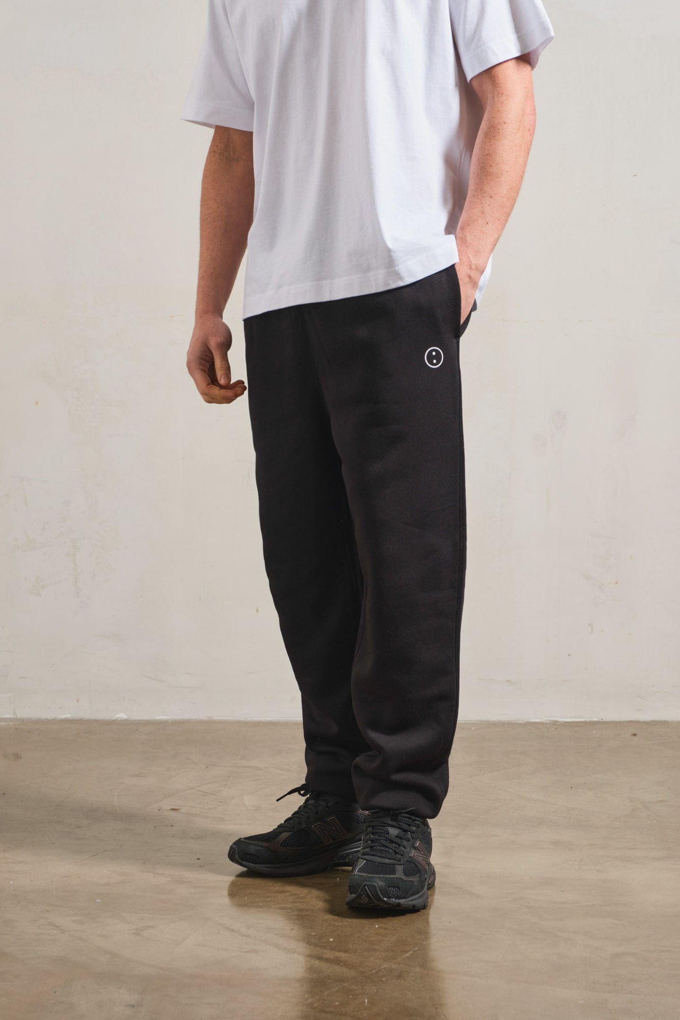 UN:IK Essentials Essentials Joggers - Black