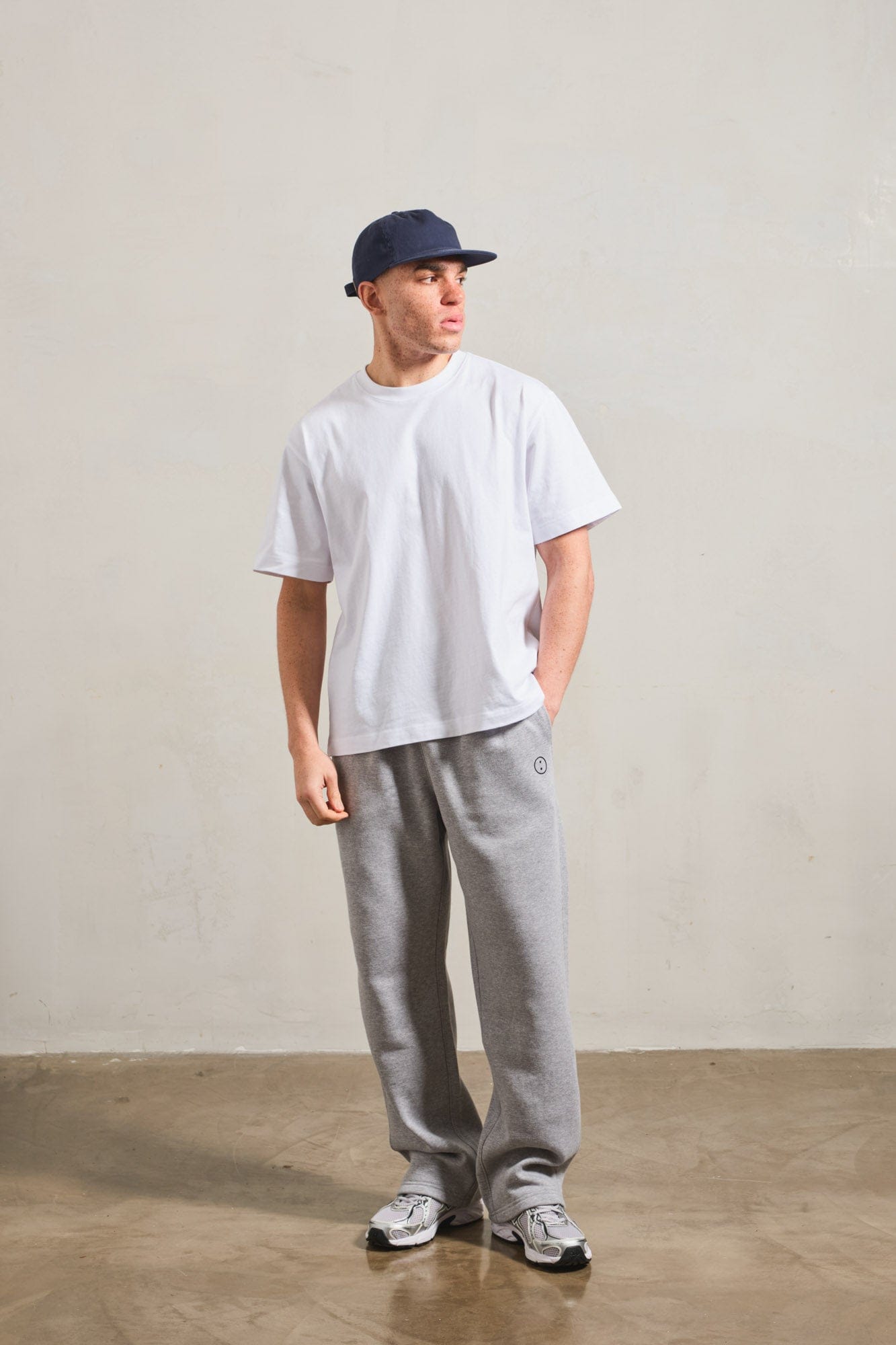 UN:IK Essentials Essentials Boxy Tee - White