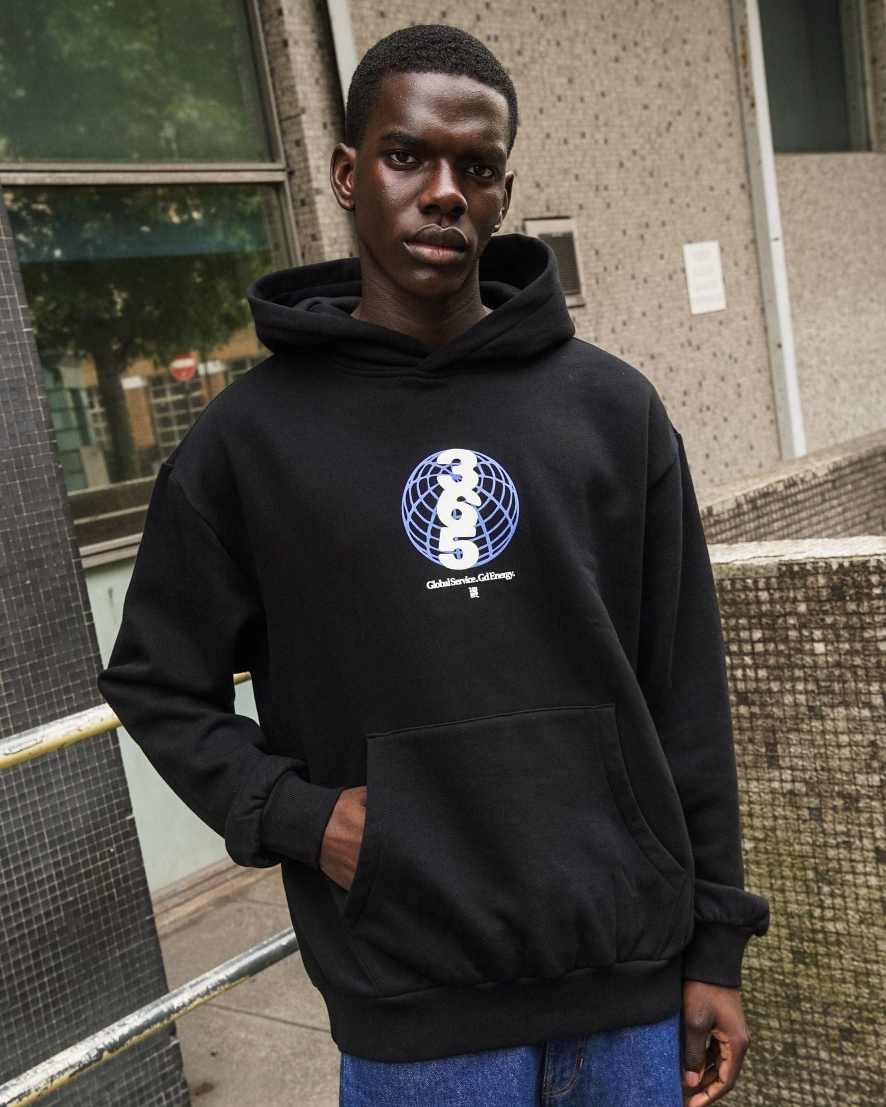 HAVE A GD TRIP 'Worldwide' Hoodie - Black