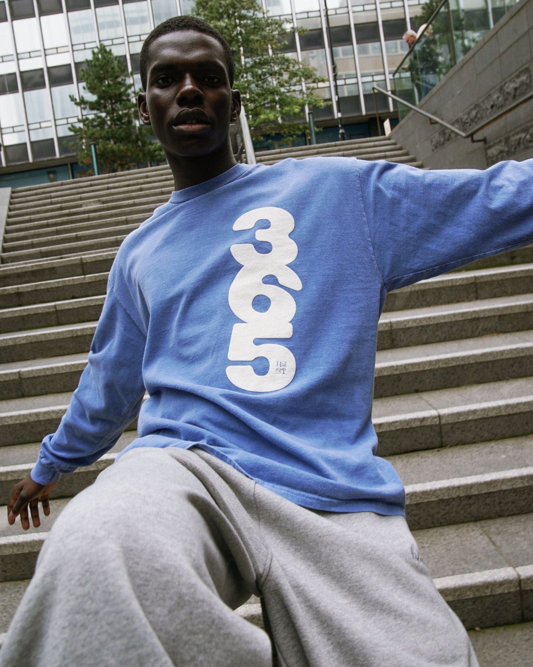 HAVE A GD TRIP '365' Vintage Washed Longsleeve Tee - Blue