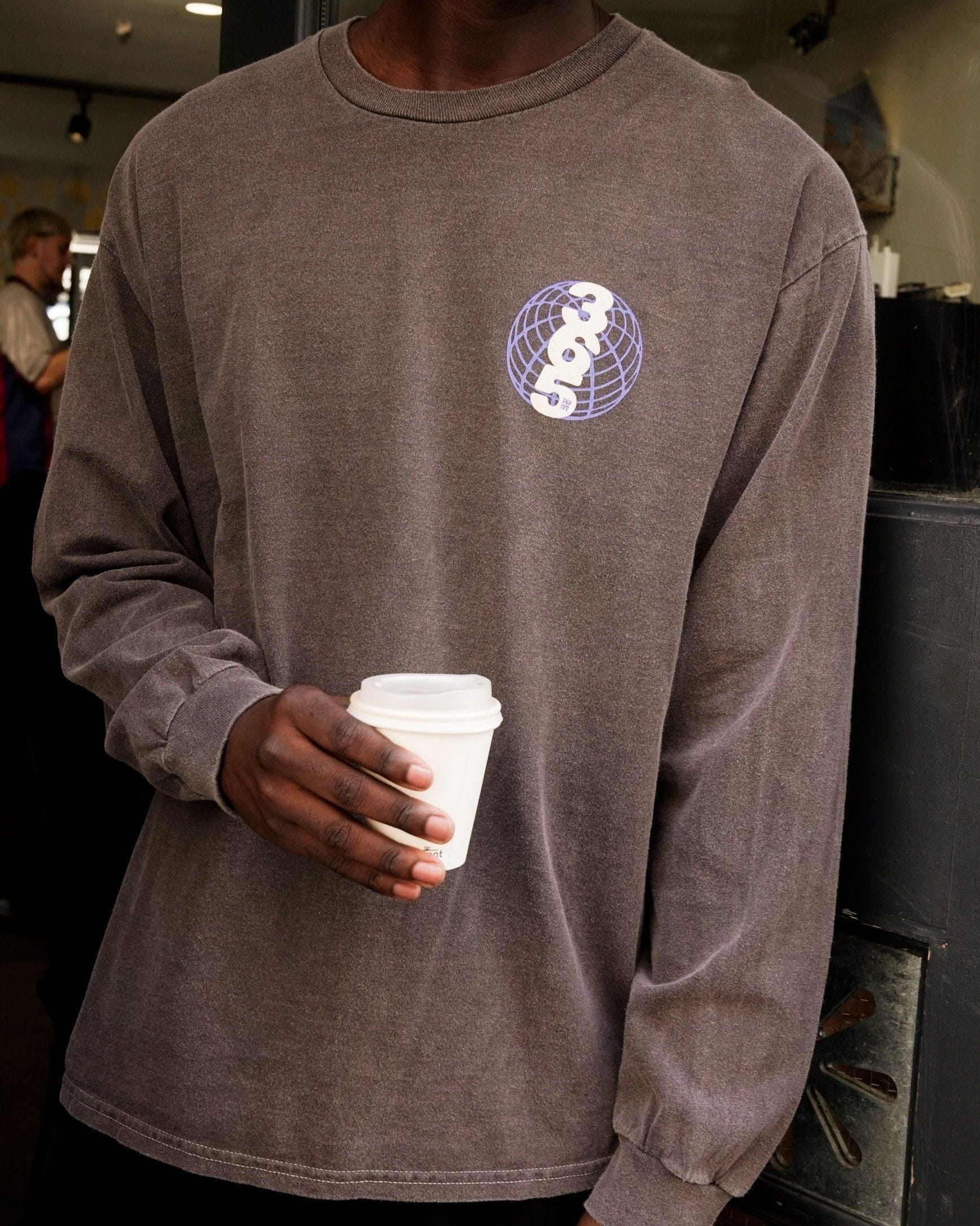 HAVE A GD TRIP 'Worldwide' Vintage Washed Longsleeve Tee - Brown