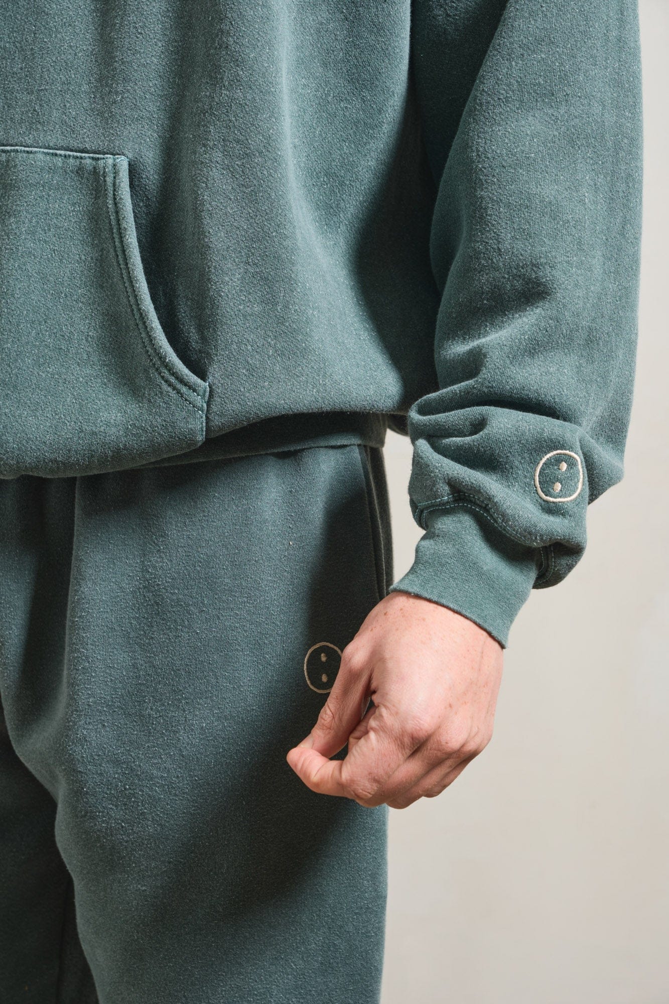 UN:IK Essentials Essentials Vintage Washed Hoodie - Forest