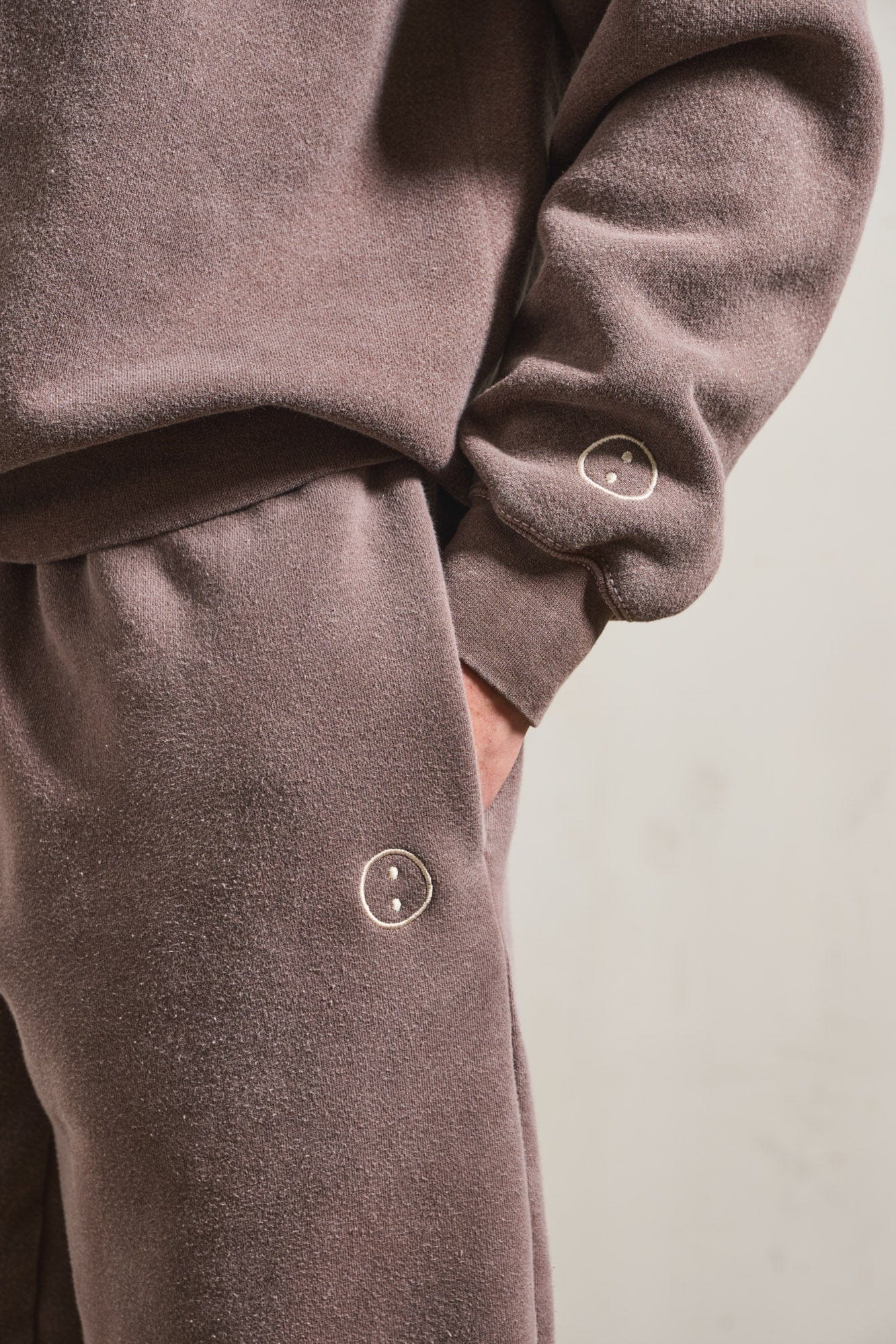 UN:IK Essentials Essentials Vintage Washed Joggers - Cocoa
