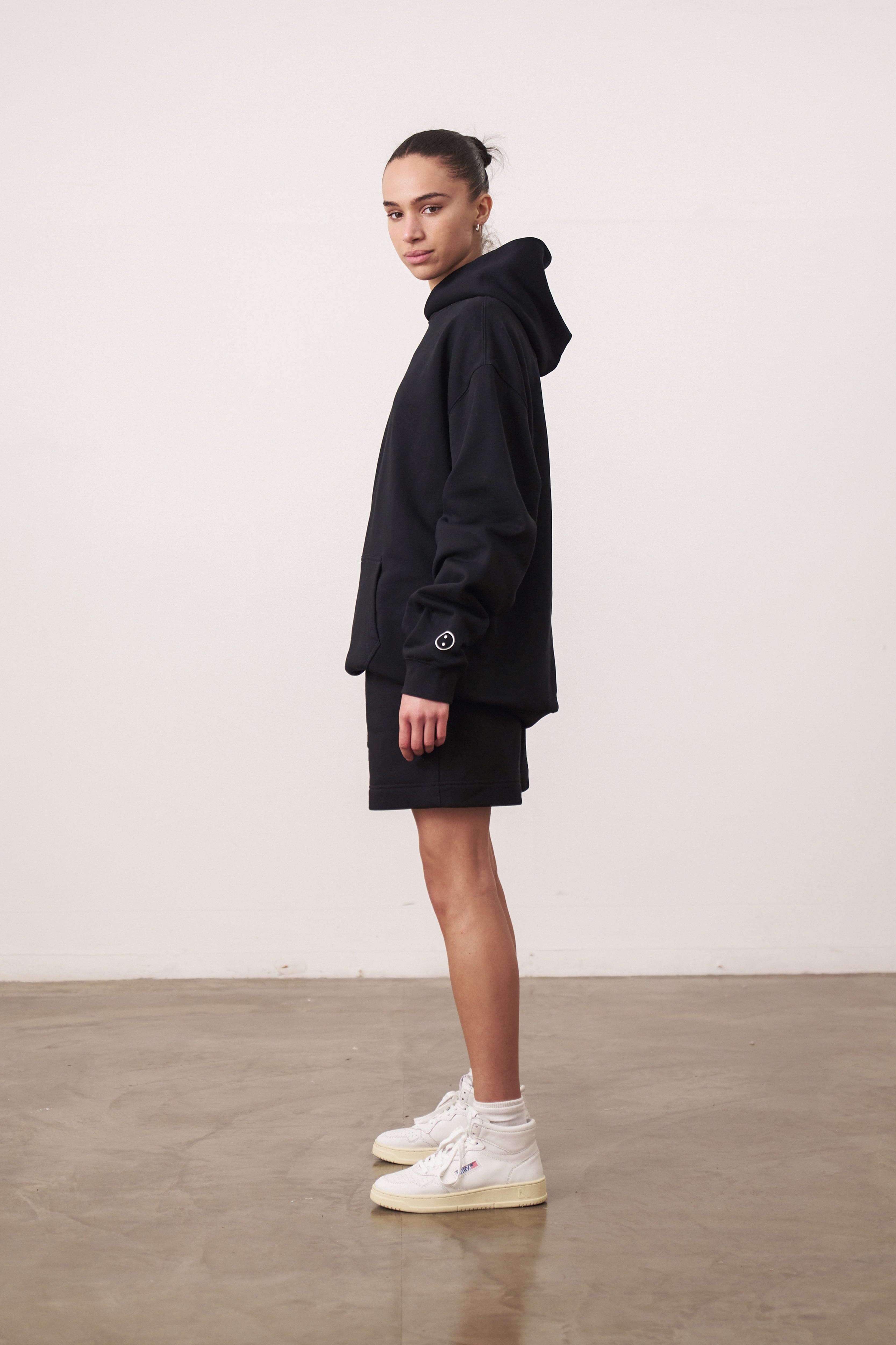 UN:IK Essentials Essentials Premium Hoodie - Black