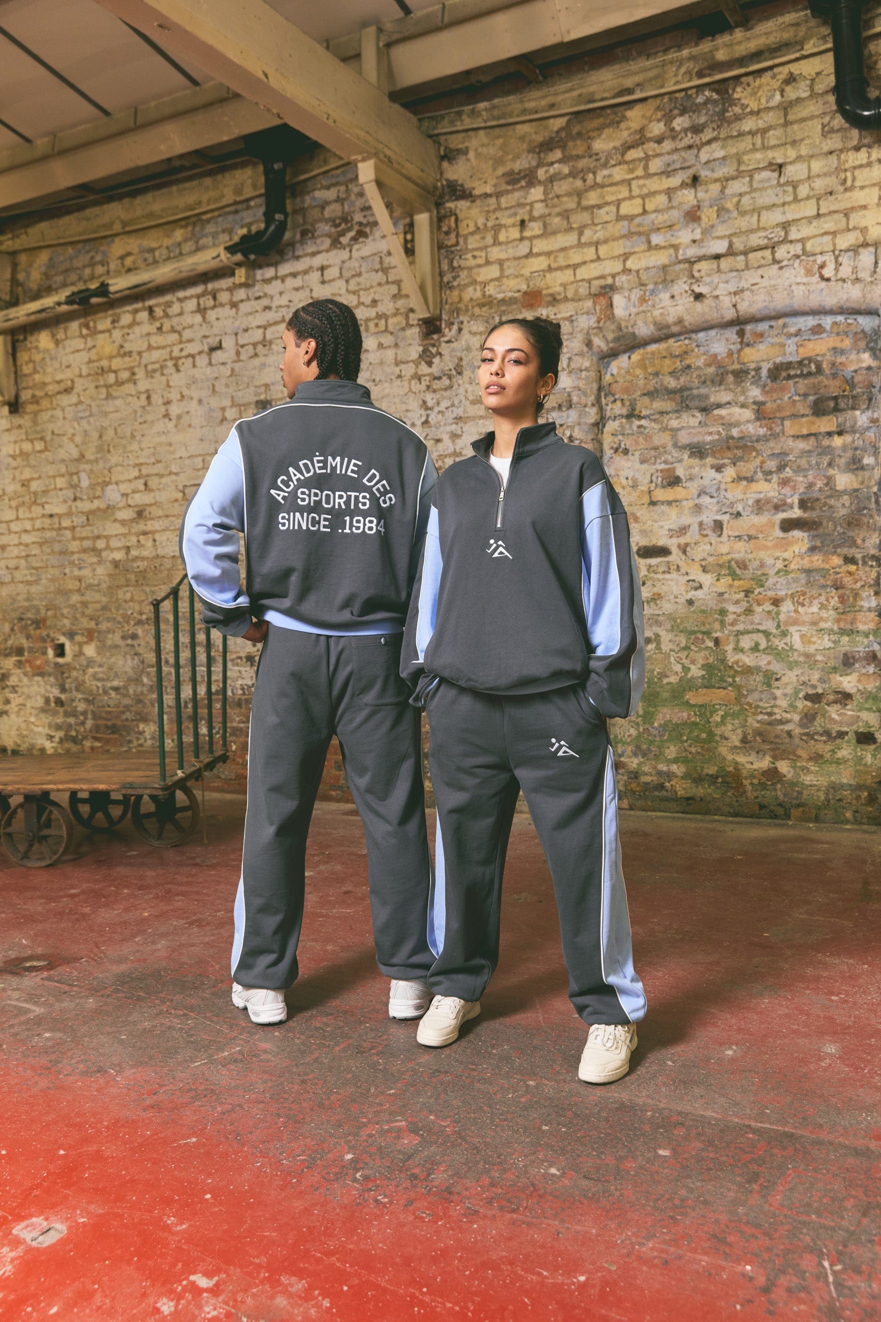 Vice 84 'Game Day' Heavyweight 1/4 Zip & Joggers Set - Navy