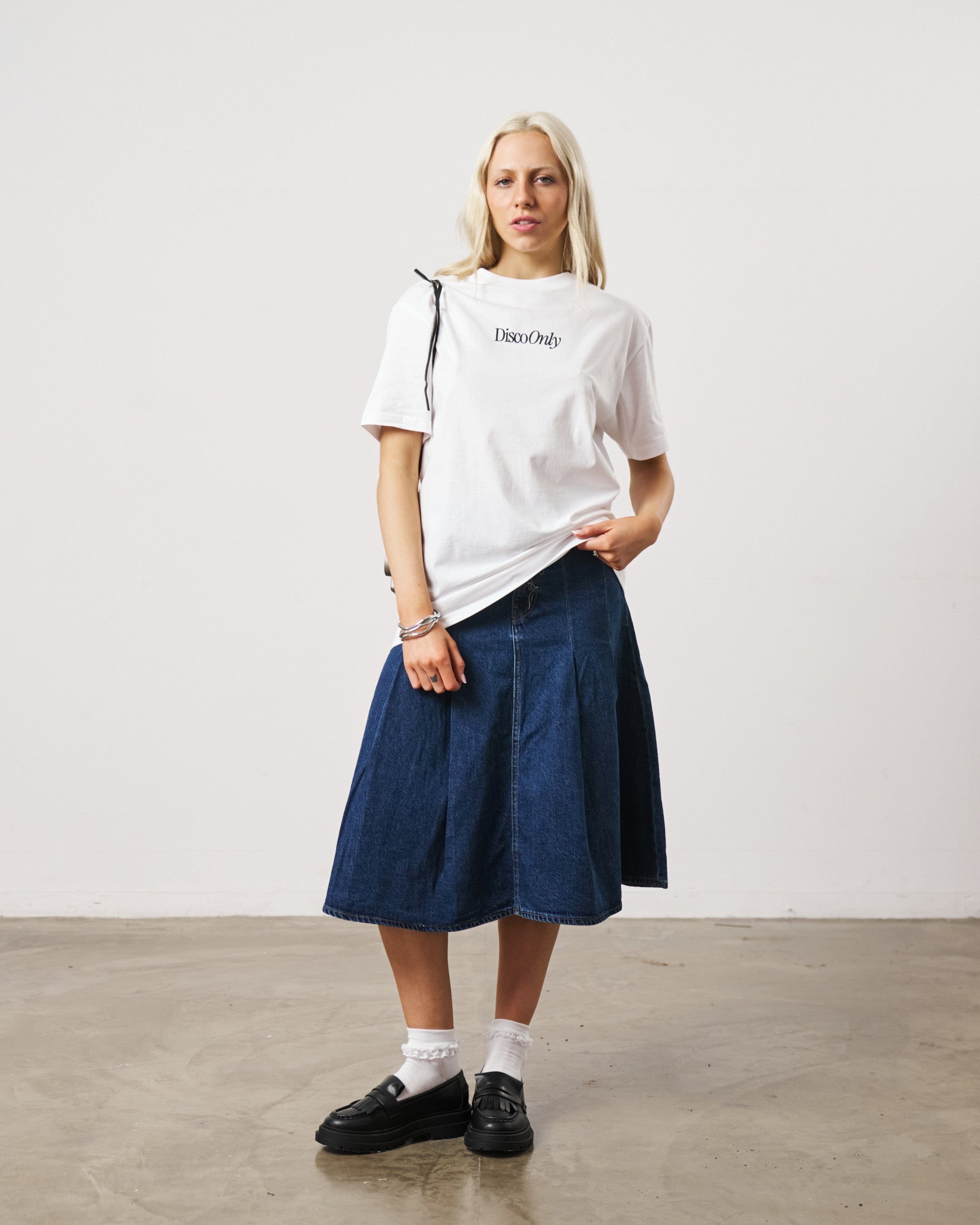 DISCO ONLY 'Catch The Beat' Tee - White