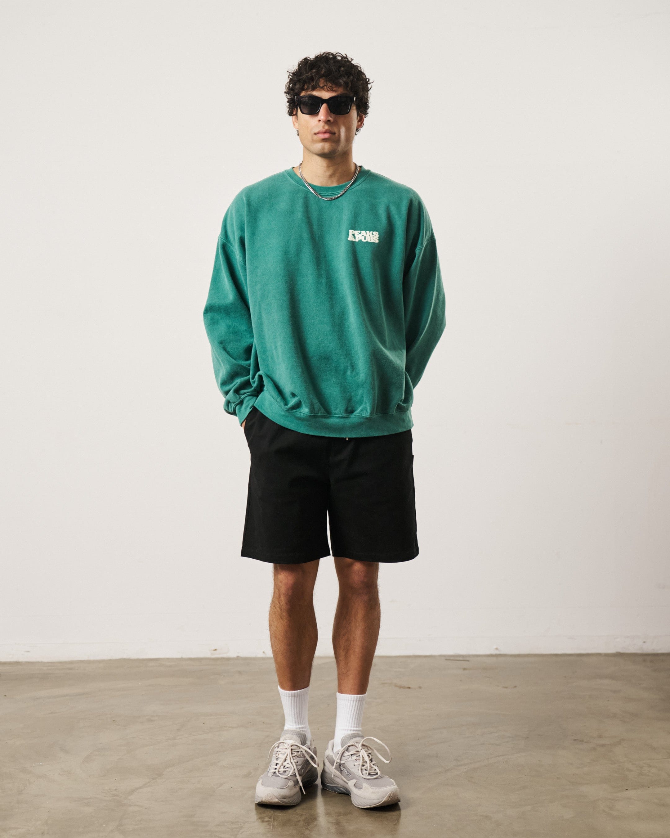 Peaks & Pubs 'Earn Your Pints' Vintage Washed Sweater - Green