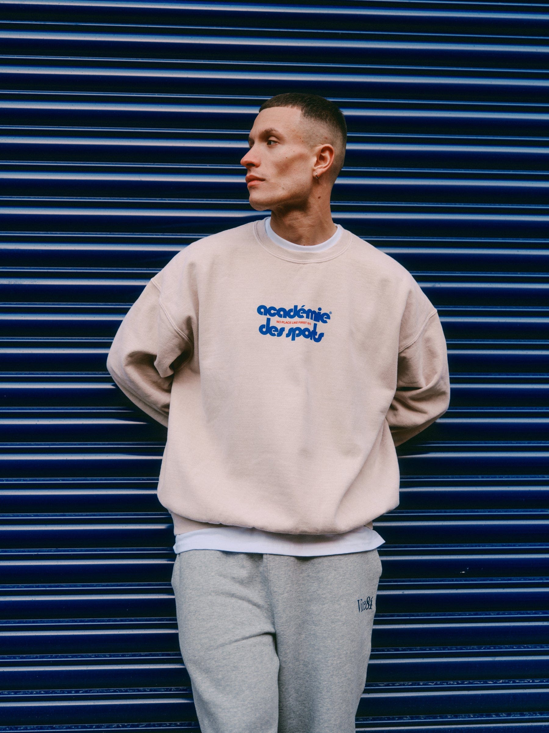 Vice 84 'Club Académie' Vintage Washed Sweater - Sand