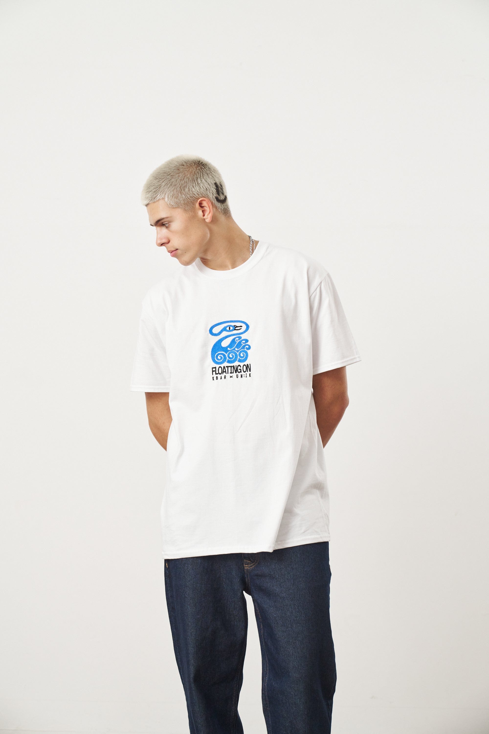KBar Design KBAR X UN:IK 'Floating On' Embroidered Tee - White
