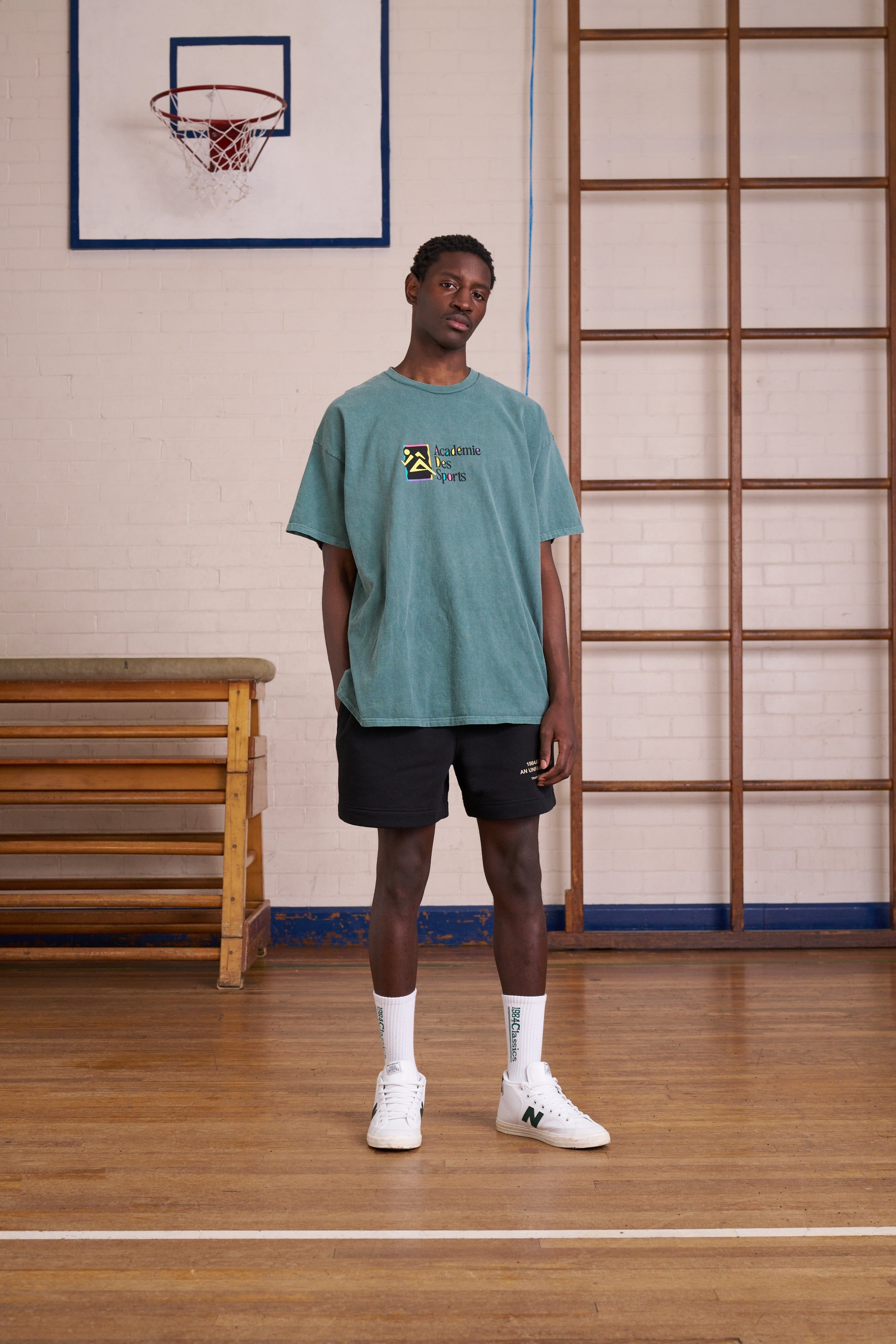 Vice 84 'Retro Runner' Vintage Washed Tee - Sage