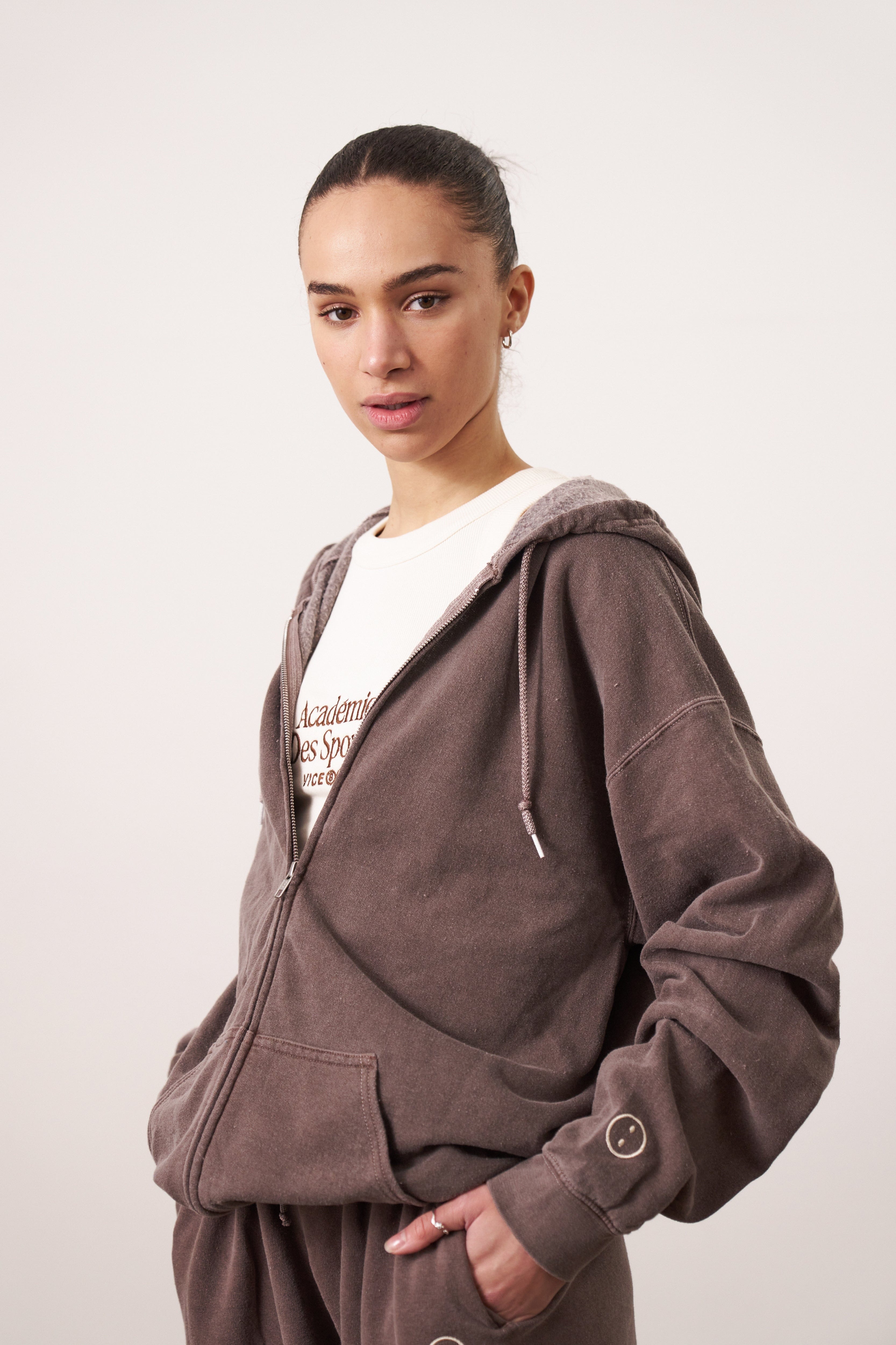 UN:IK Essentials Essentials Vintage Washed Zip Up Hoodie - Cocoa